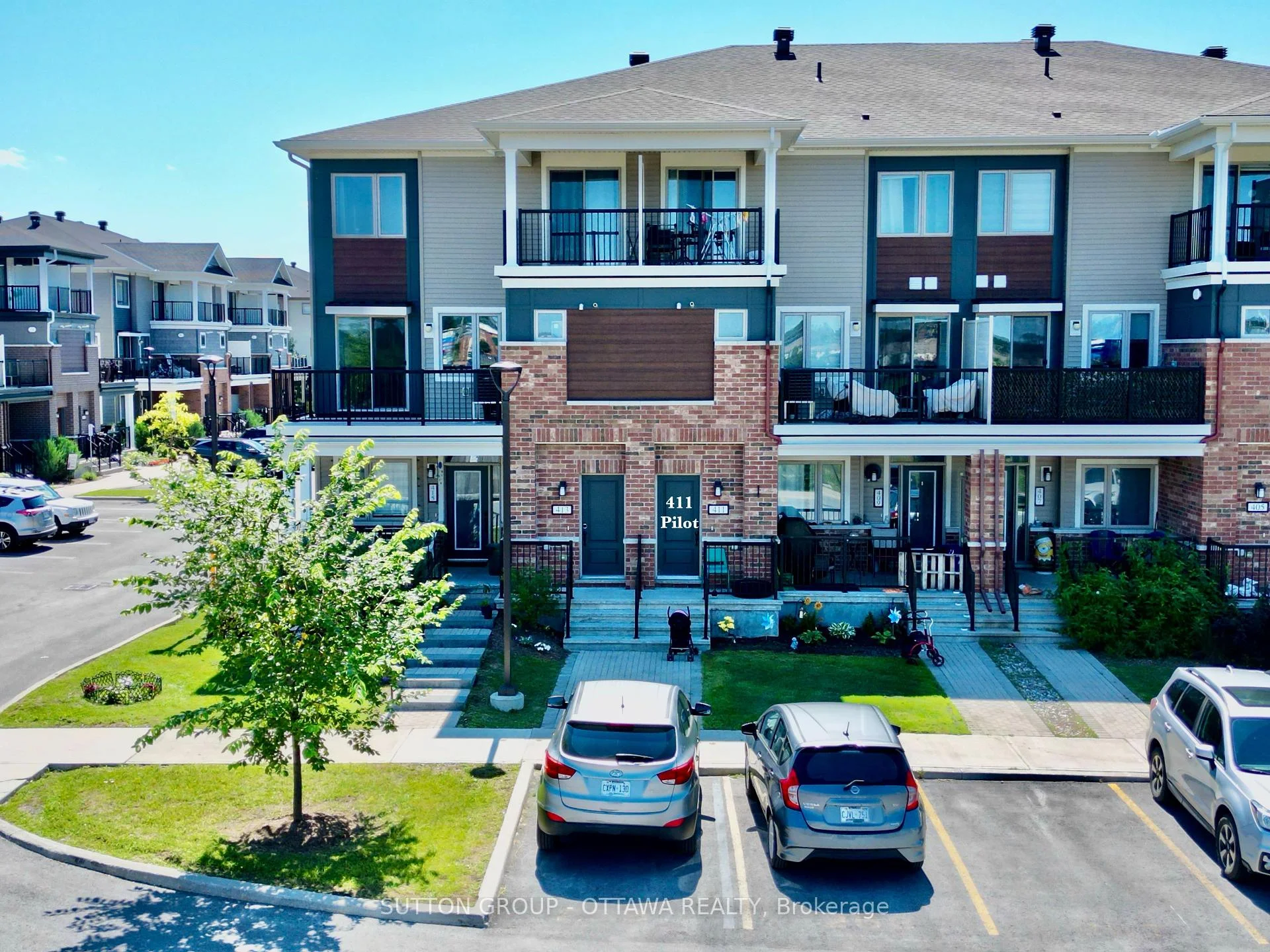 Photo 1 of 411 Pilot Private, Ottawa, Kanata - Emerald Meadows/Trailwest — HOMEH