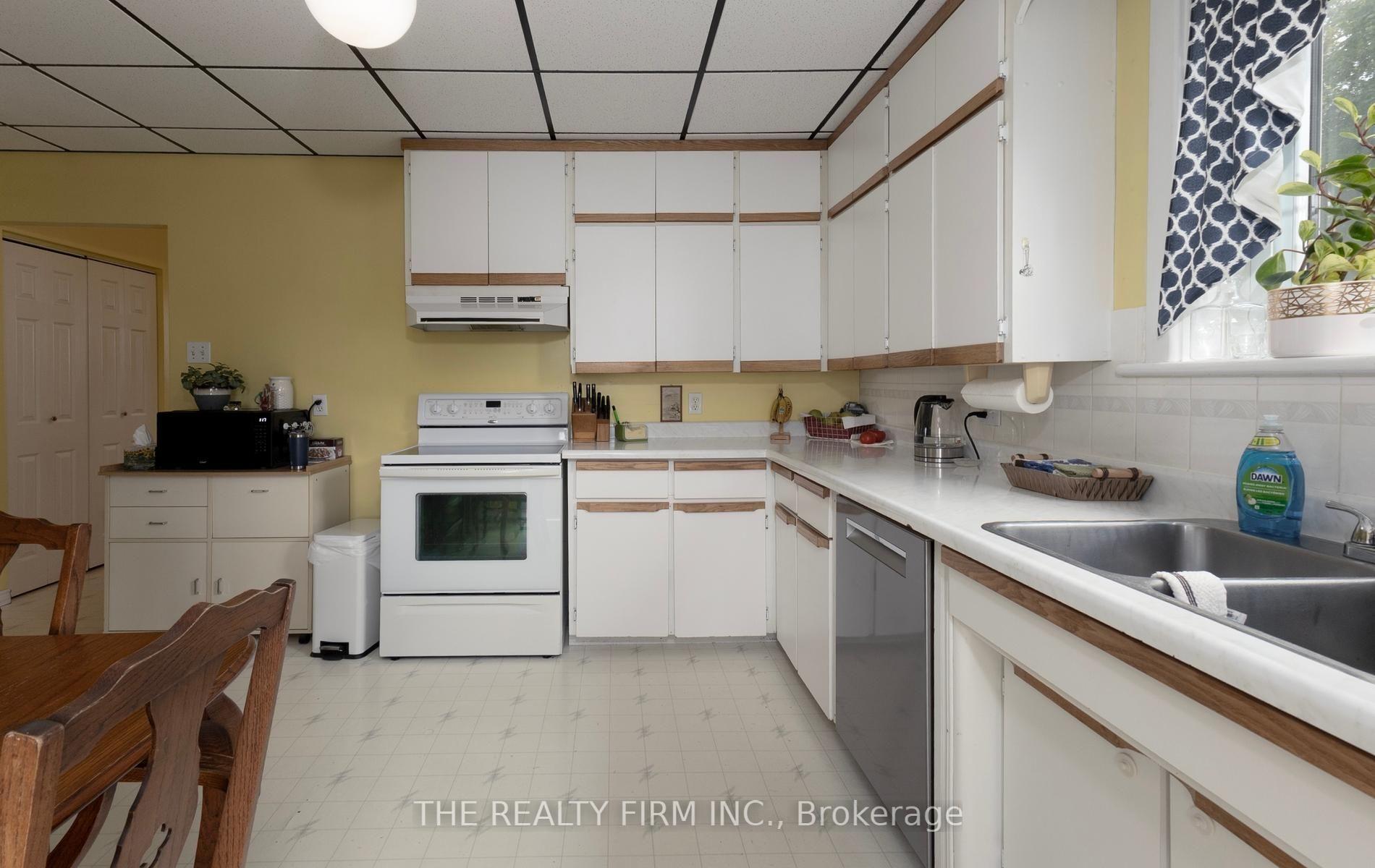 Photo 7 of 44703 Perth Line, Huron East, Grey — HOMEH