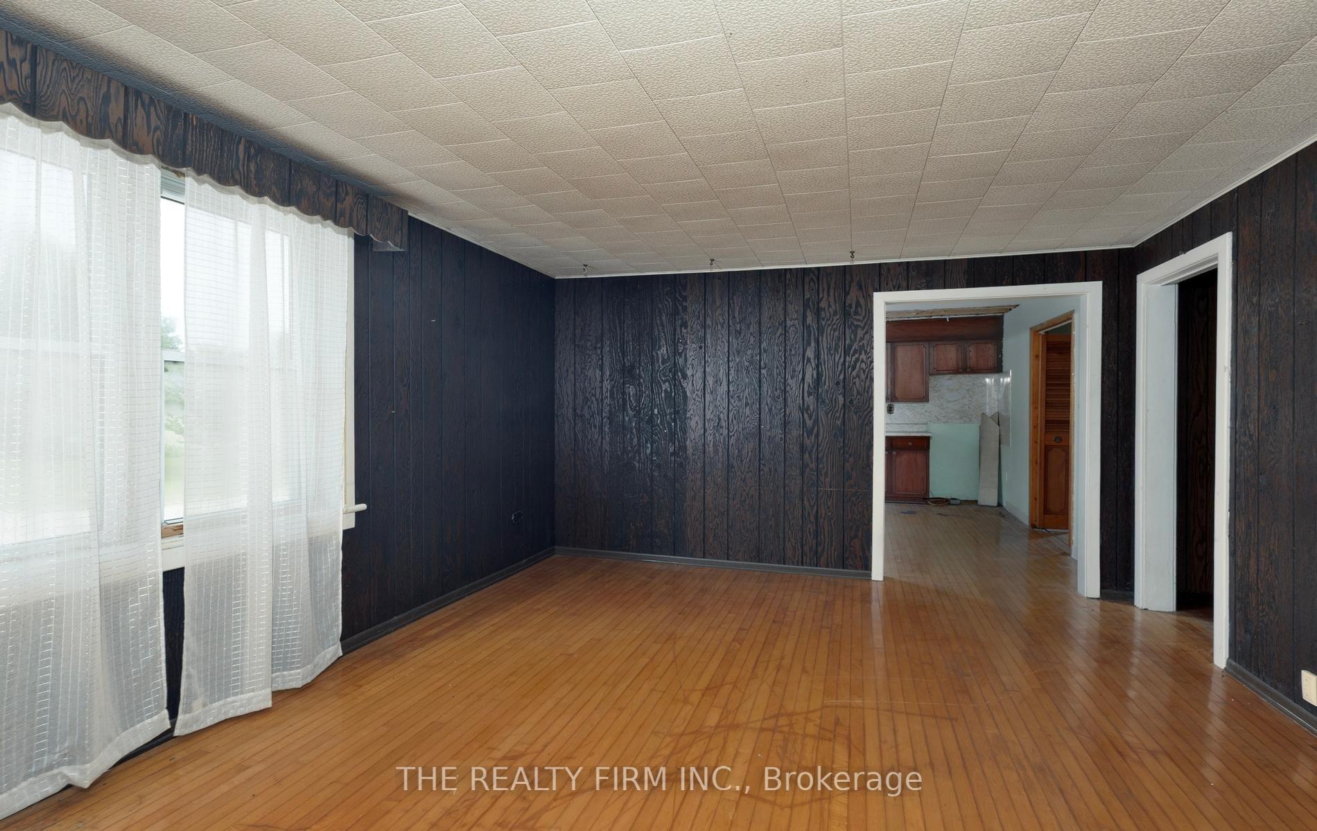 Photo 22 of 44703 Perth Line, Huron East, Grey — HOMEH