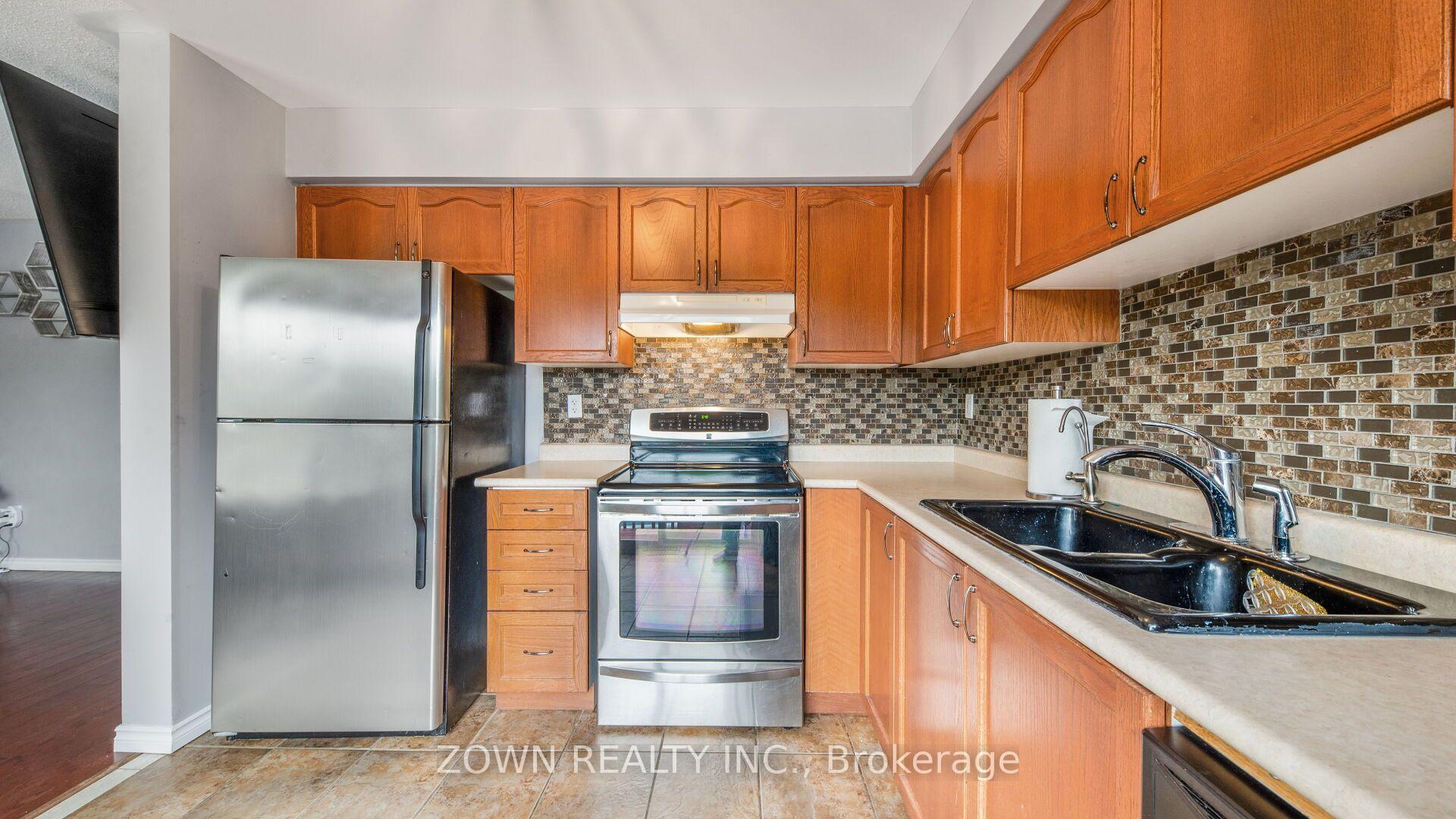 Photo 9 of 95 Allworth Crescent, Clarington, Bowmanville — HOMEH