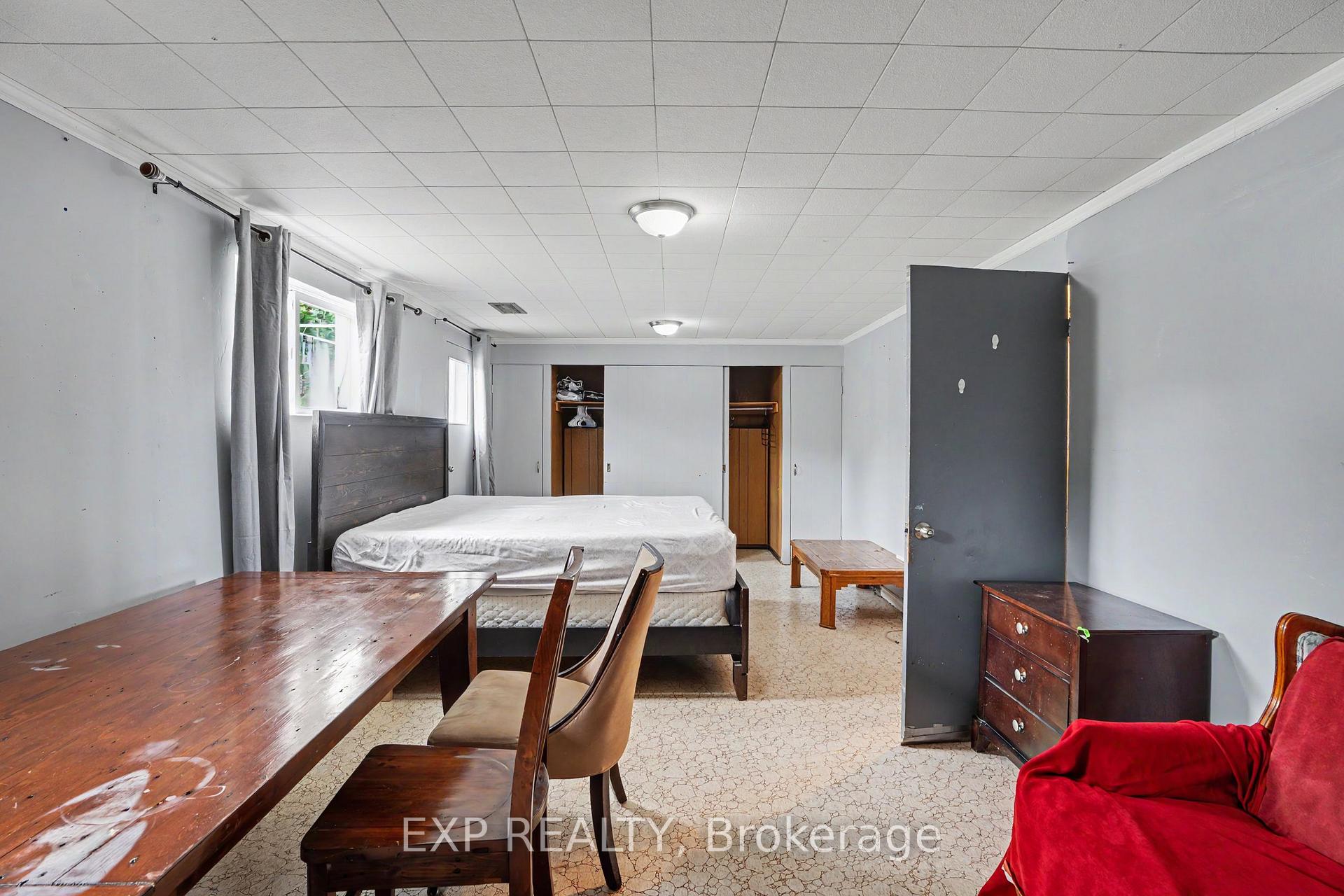 Photo 17 of 31 Darlington Drive, Hamilton, Gilbert — HOMEH