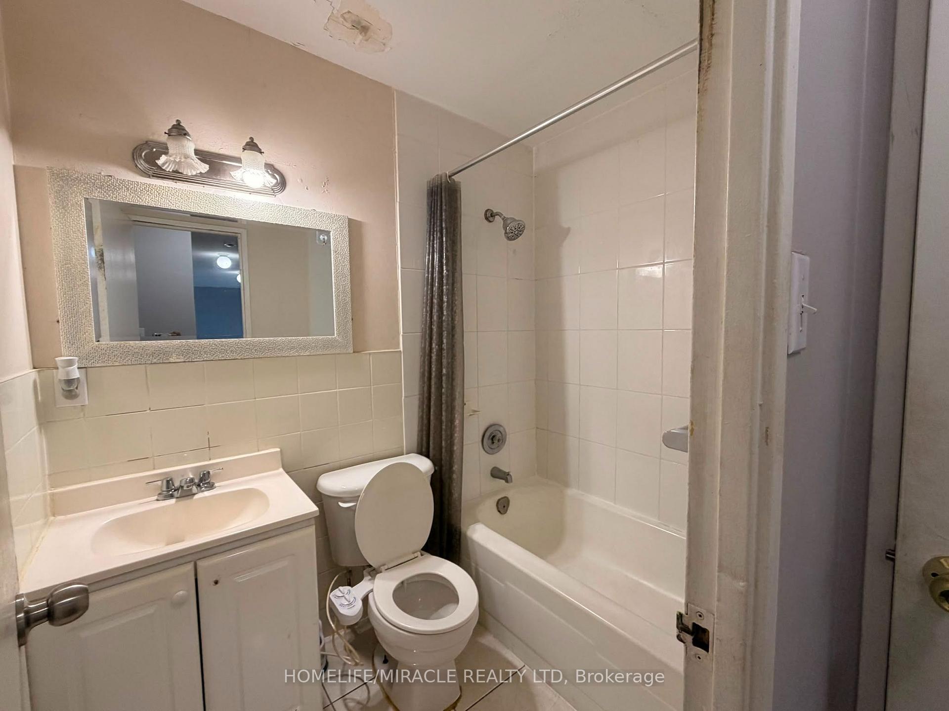 Photo 10 of Unit 916, 100 Dundalk Drive, Scarborough, Dorset Park — HOMEH