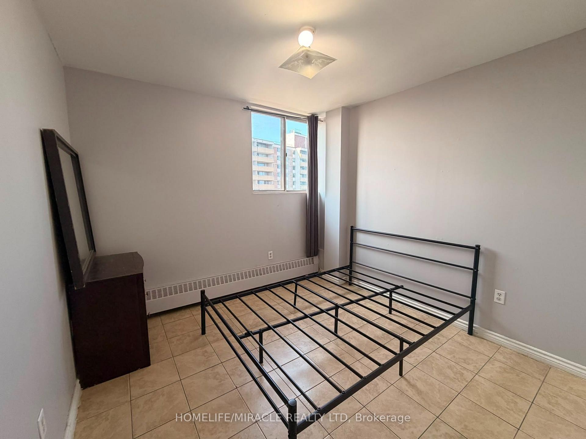 Photo 12 of Unit 916, 100 Dundalk Drive, Scarborough, Dorset Park — HOMEH