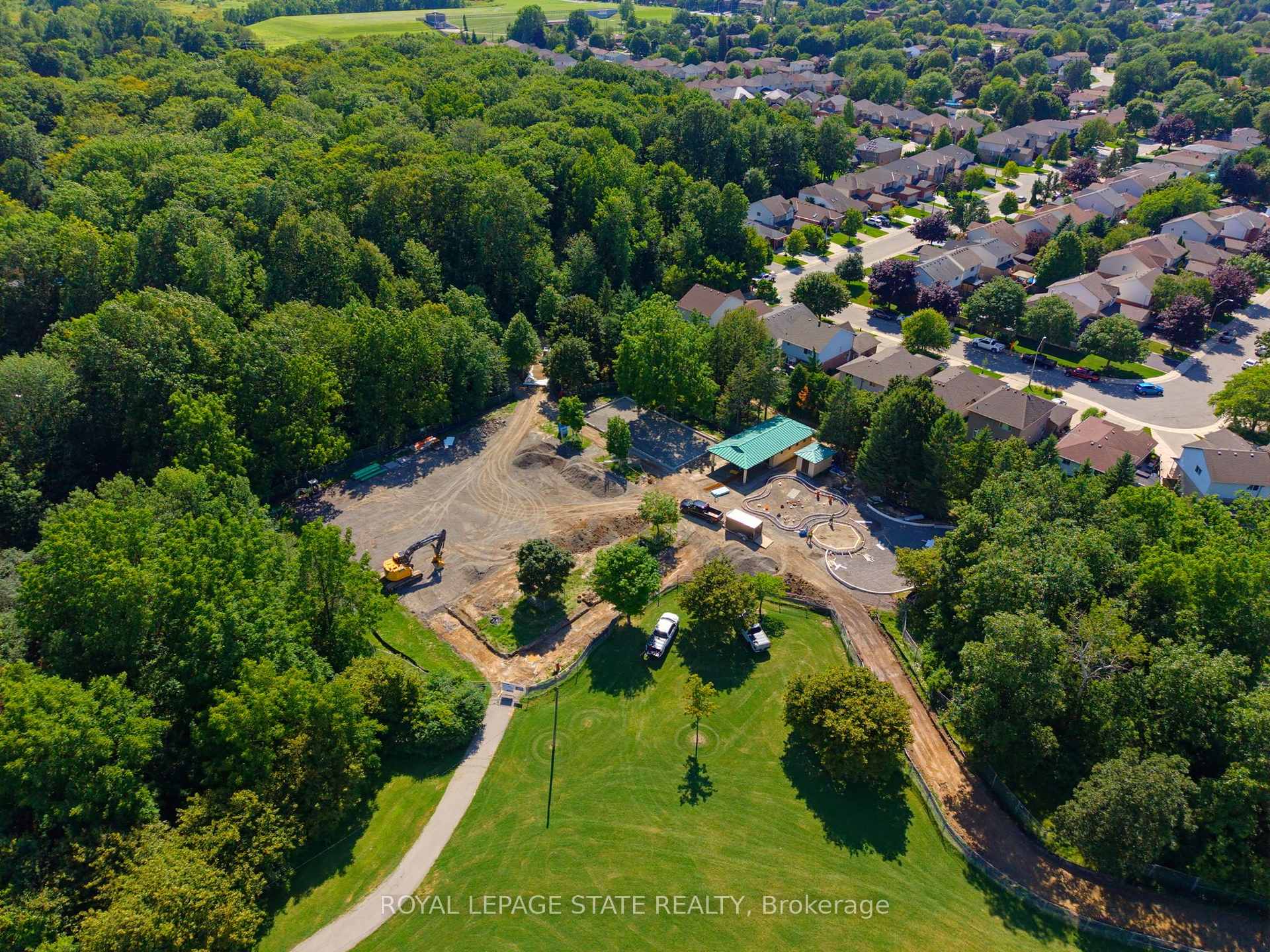 Photo 9 of 314 Brigadoon Drive, Hamilton, Gourley — HOMEH