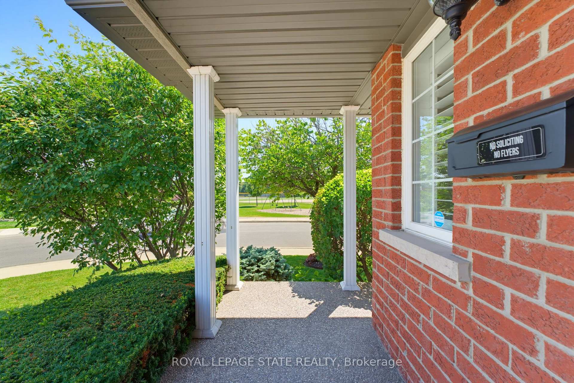 Photo 13 of 314 Brigadoon Drive, Hamilton, Gourley — HOMEH