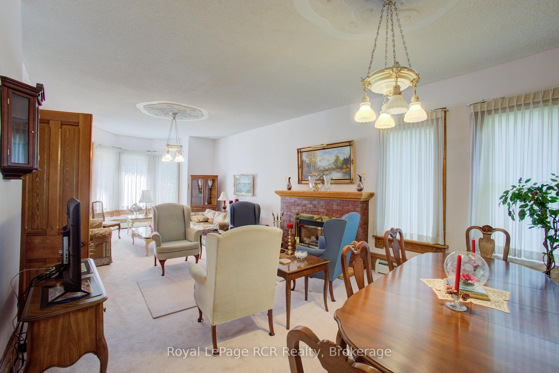 Photo 10 of 291 Elma Street E, North Perth, Listowel — HOMEH