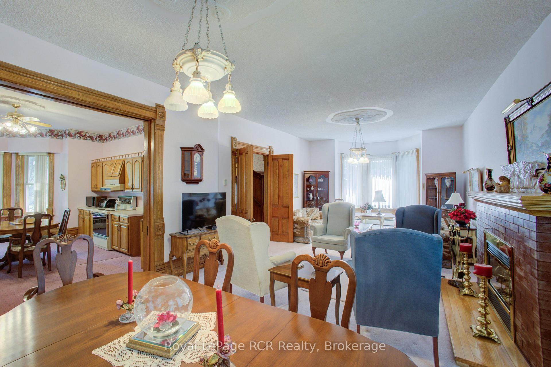 Photo 11 of 291 Elma Street E, North Perth, Listowel — HOMEH