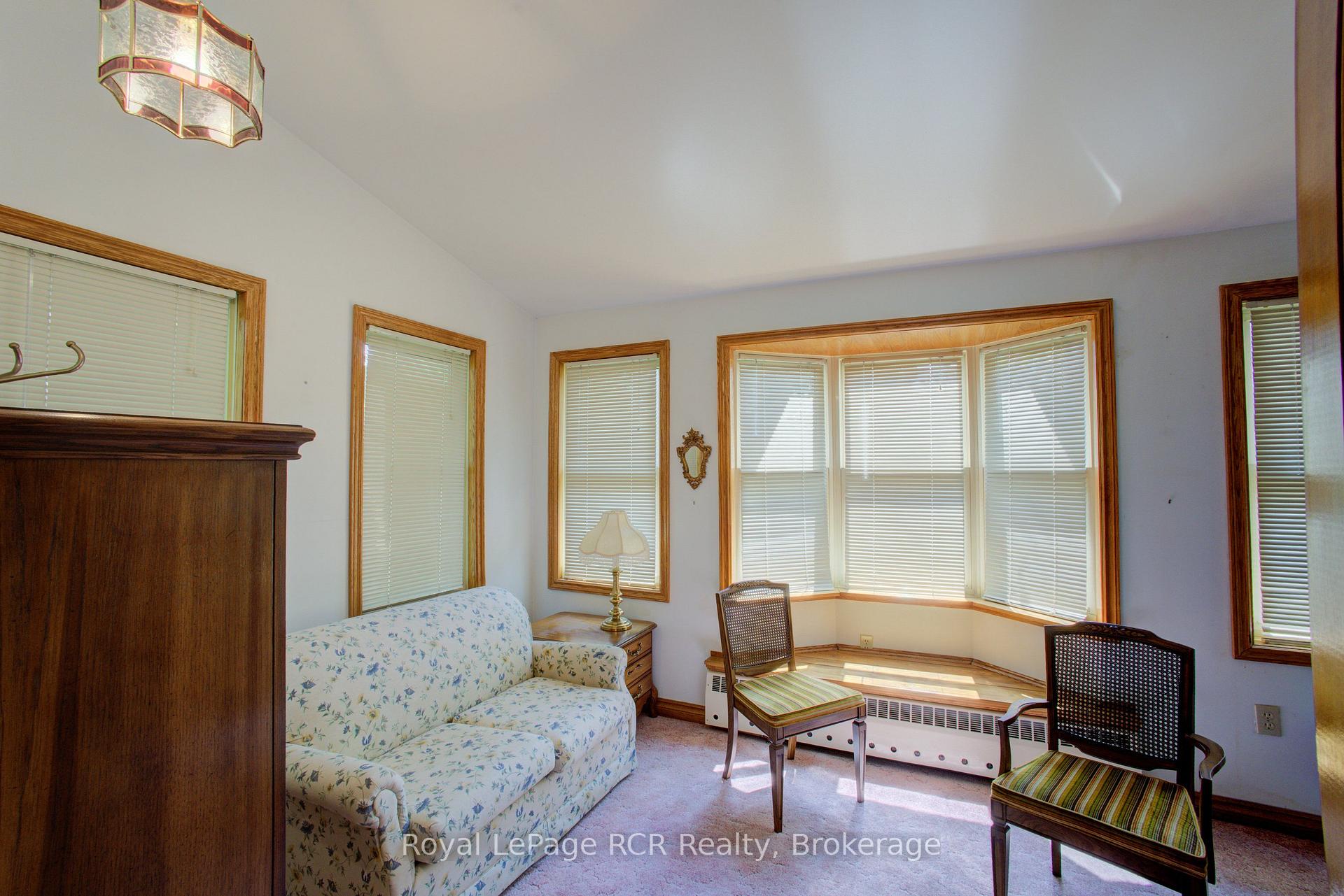 Photo 17 of 291 Elma Street E, North Perth, Listowel — HOMEH