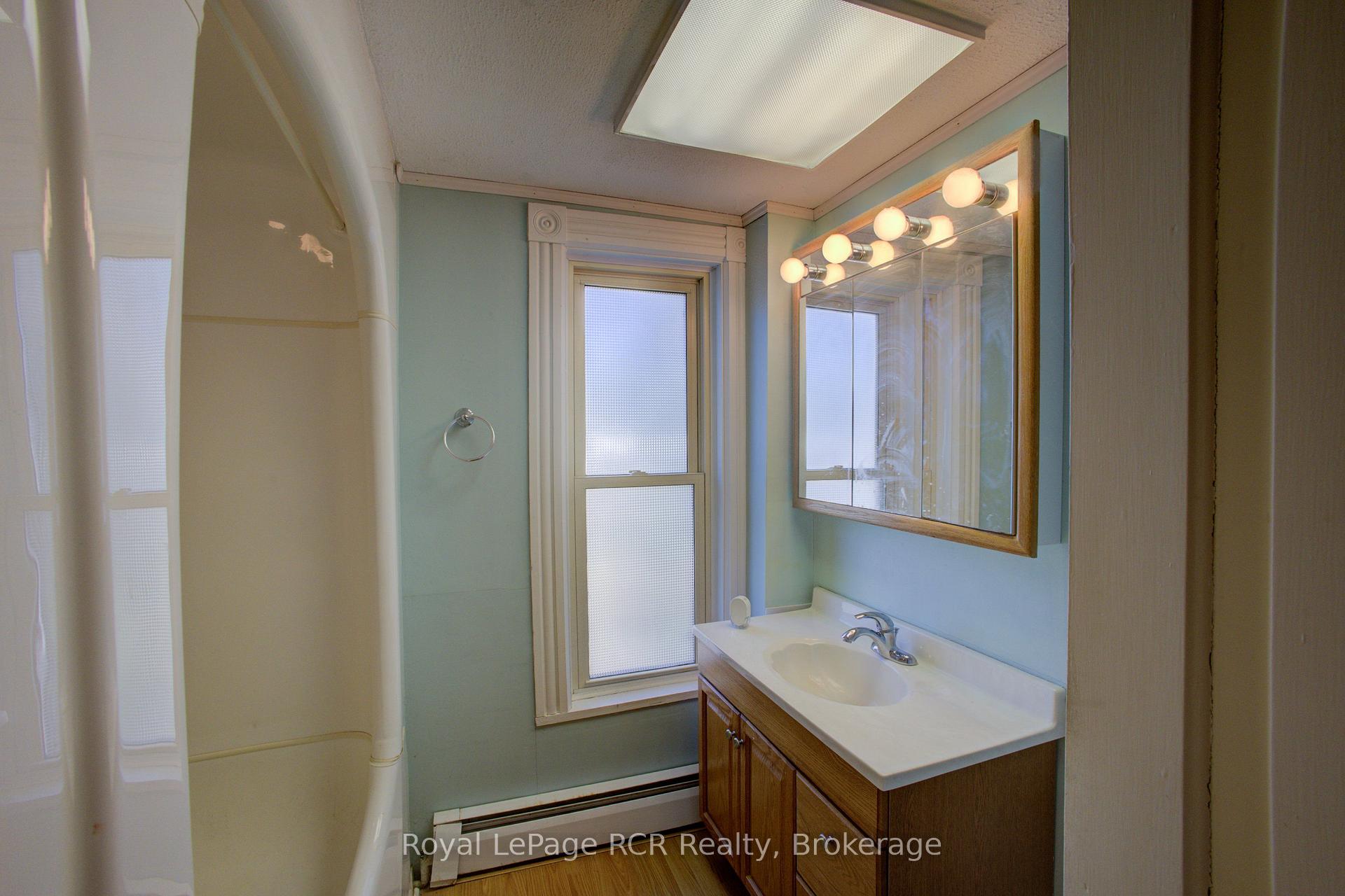 Photo 36 of 291 Elma Street E, North Perth, Listowel — HOMEH