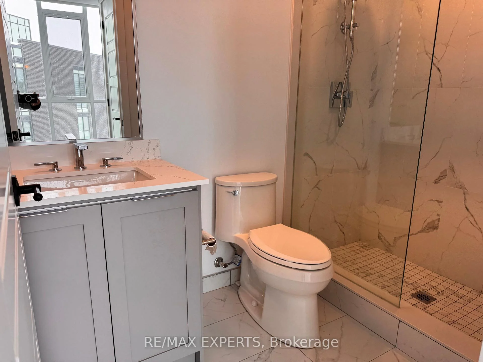 Photo 17 of Unit 455, 415 Sea Ray Avenue, Innisfil, Rural Innisfil — HOMEH