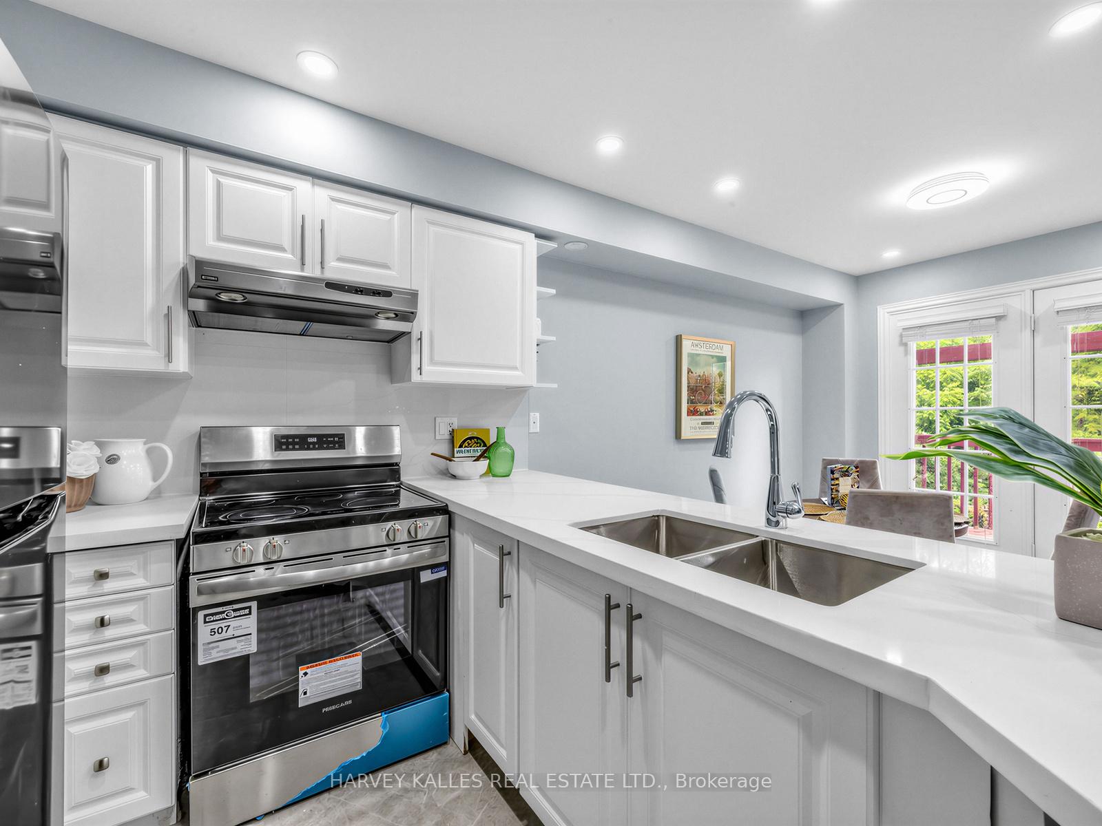 Photo 15 of Unit Main/Upper, 2120 Erin Gate Boulevard, Pickering, Amberlea — HOMEH