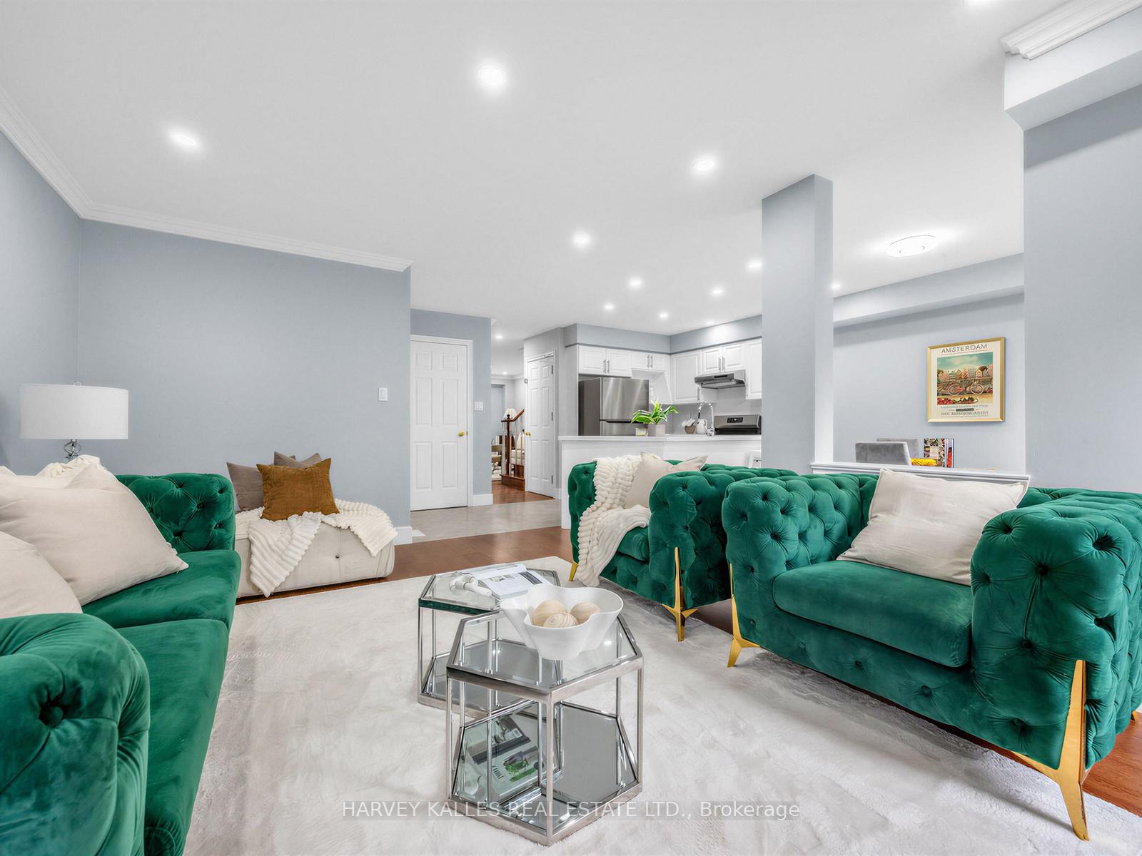 Photo 17 of Unit Main/Upper, 2120 Erin Gate Boulevard, Pickering, Amberlea — HOMEH