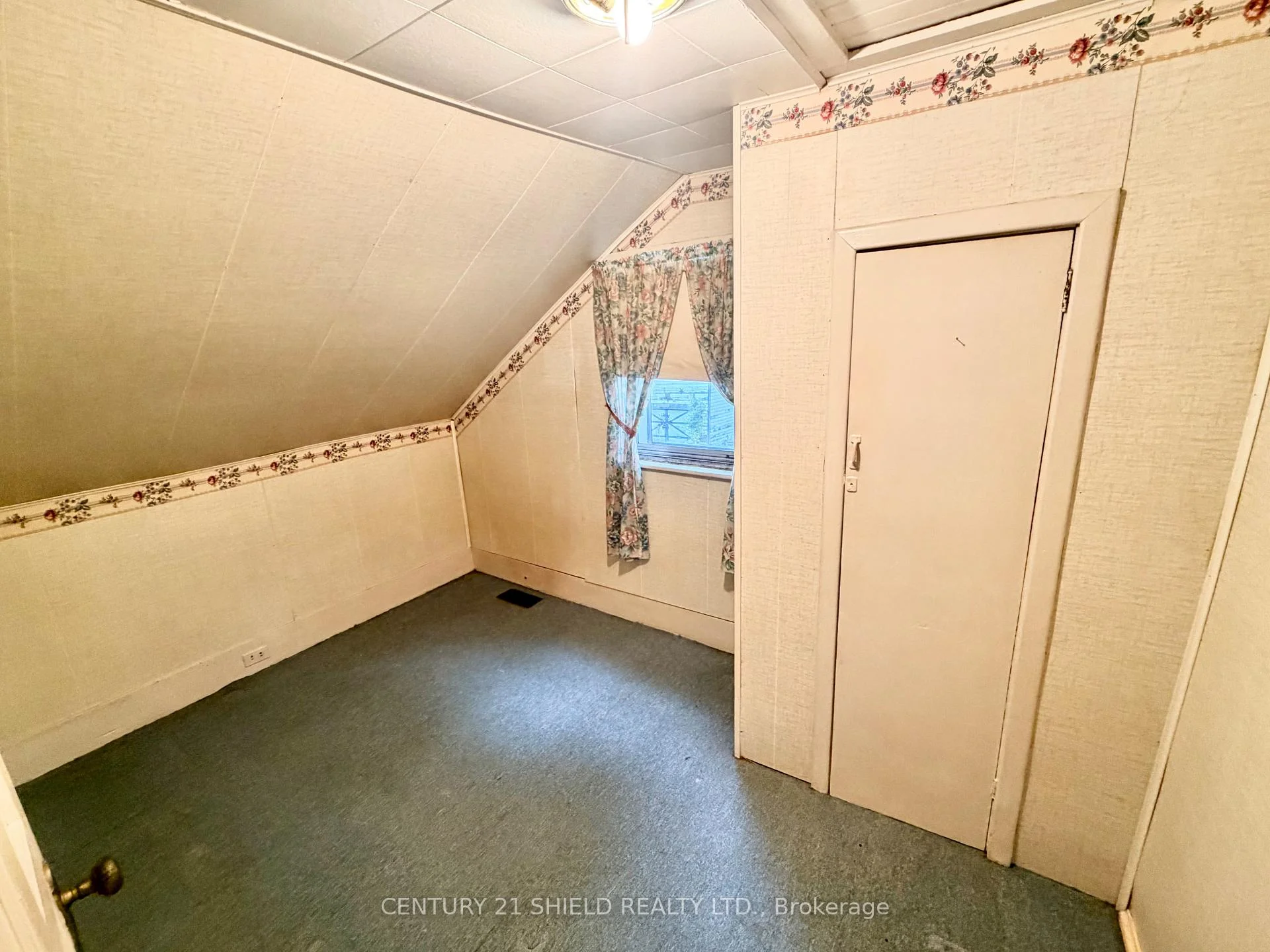 Photo 20 of 419 Bedford Street, Cornwall, Cornwall — HOMEH