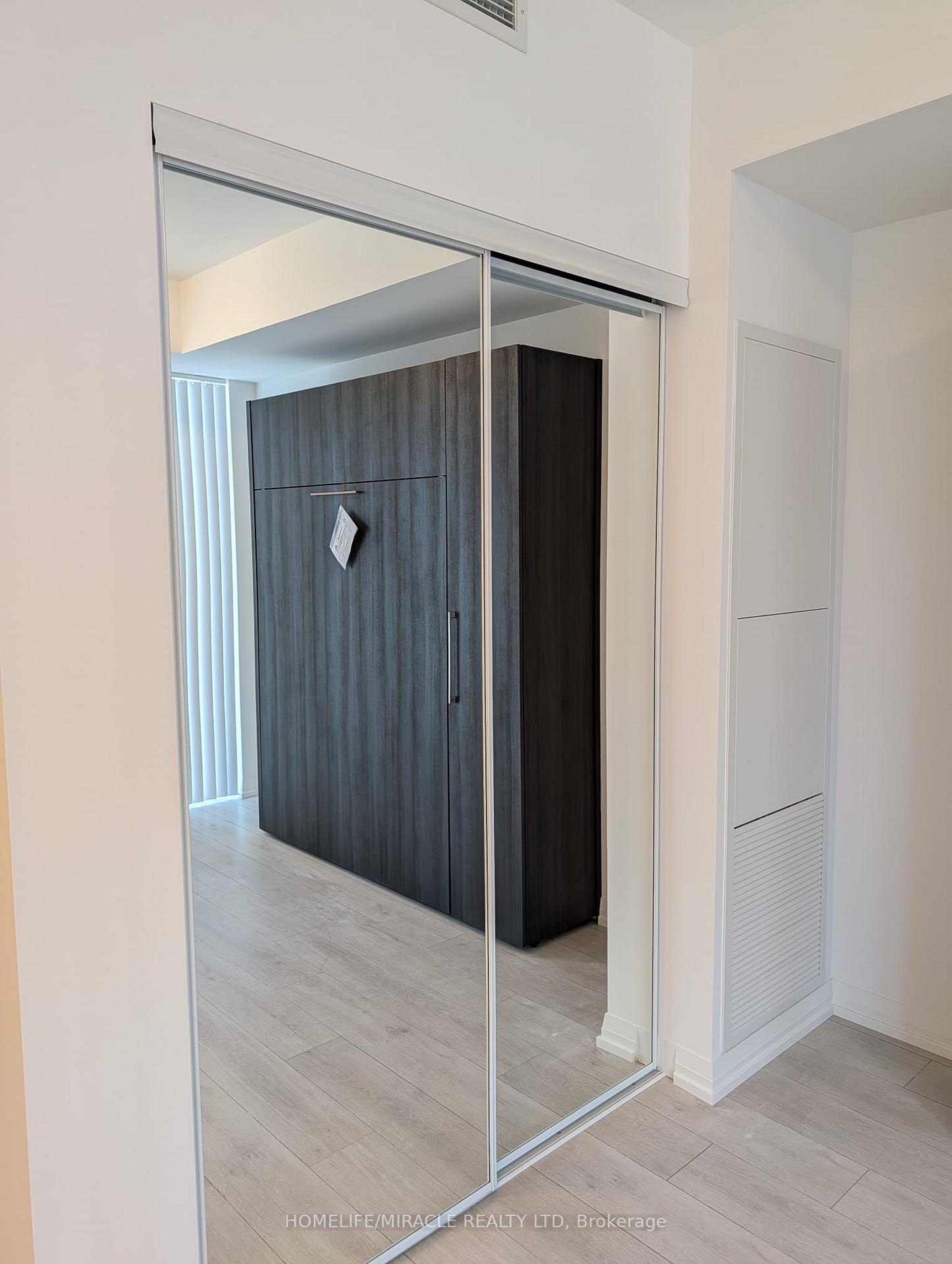 Photo 6 of Unit 2101, 400 King Street, Toronto, Waterfront Communities — HOMEH