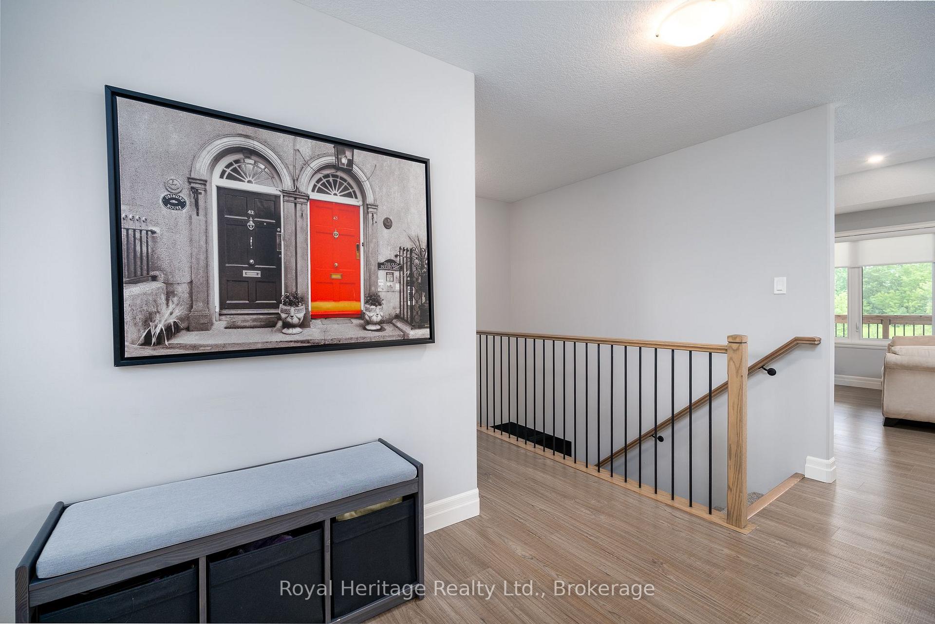Photo 3 of 22 Lanark Drive, Belleville, Belleville Ward — HOMEH