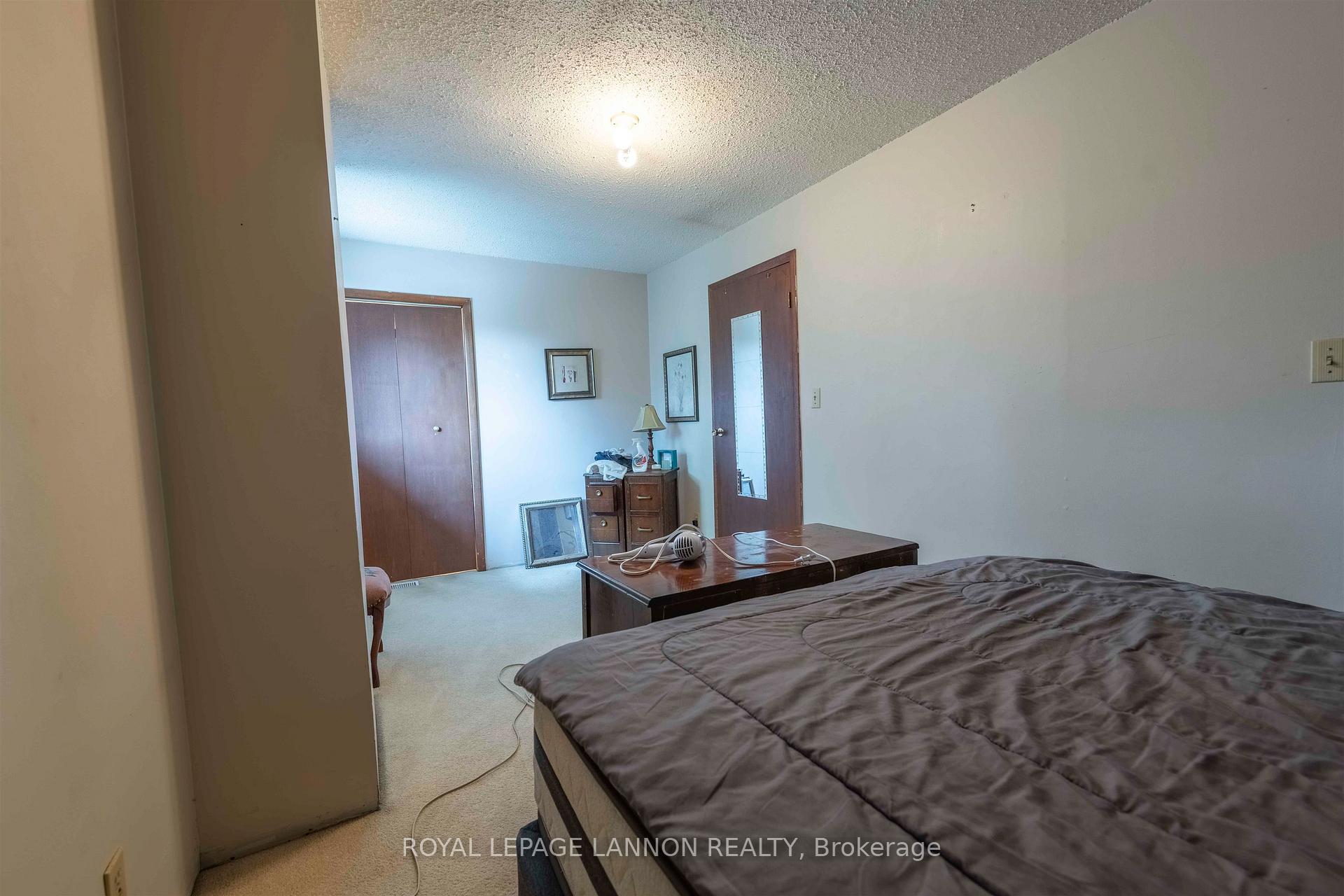Photo 15 of 476 Brock Street E, Thunder Bay, Westfort — HOMEH