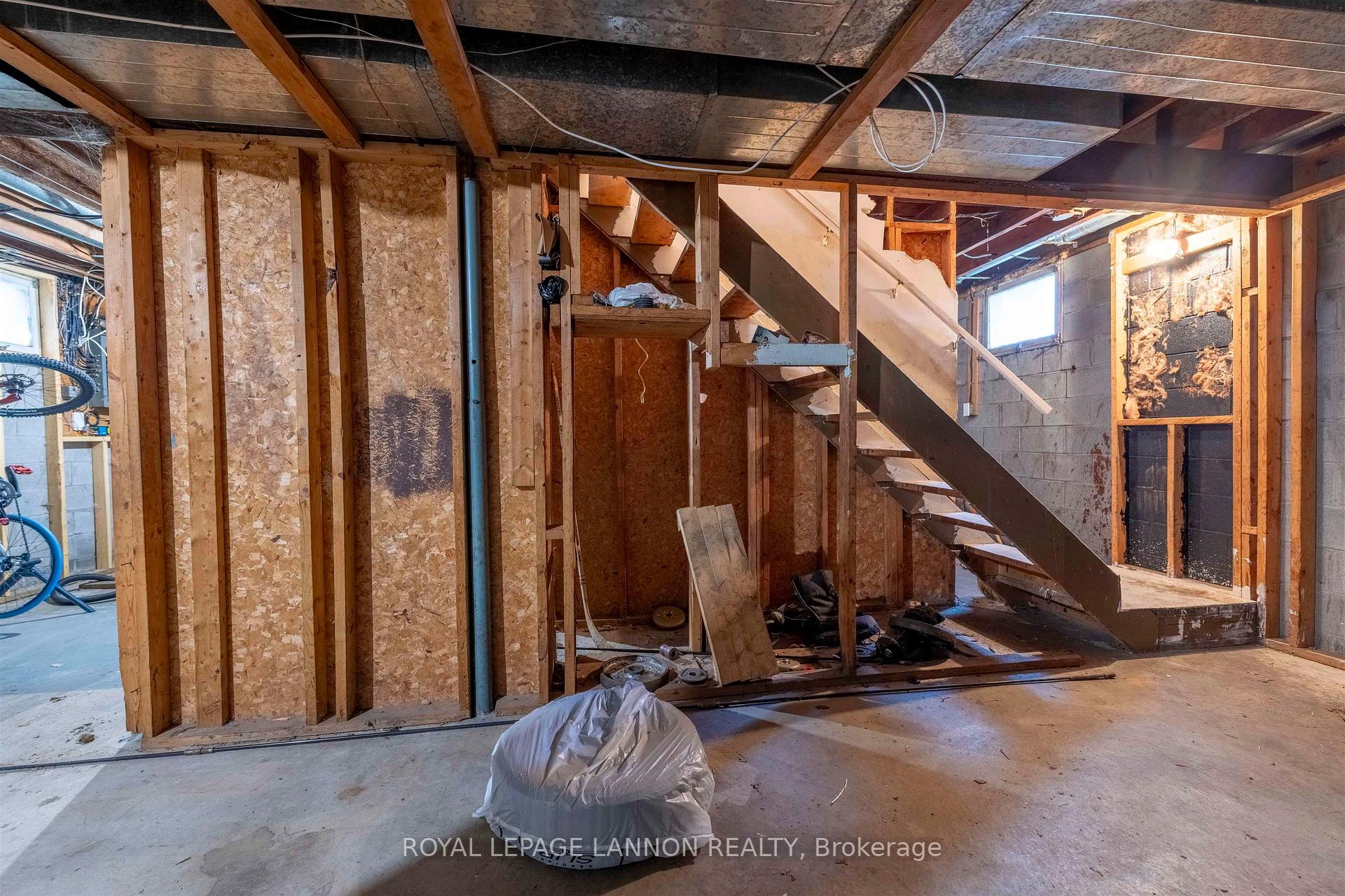 Photo 24 of 476 Brock Street E, Thunder Bay, Westfort — HOMEH