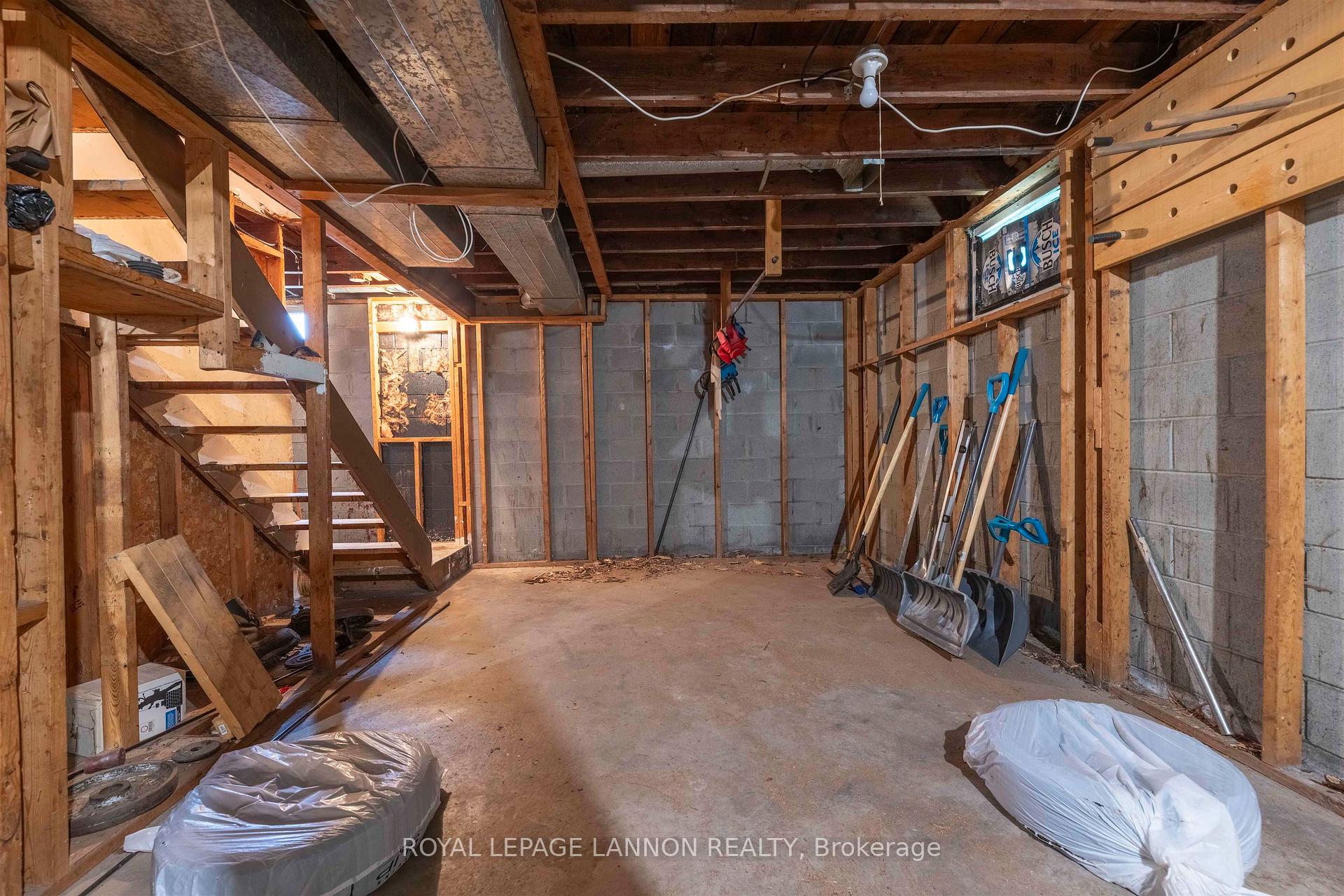 Photo 25 of 476 Brock Street E, Thunder Bay, Westfort — HOMEH
