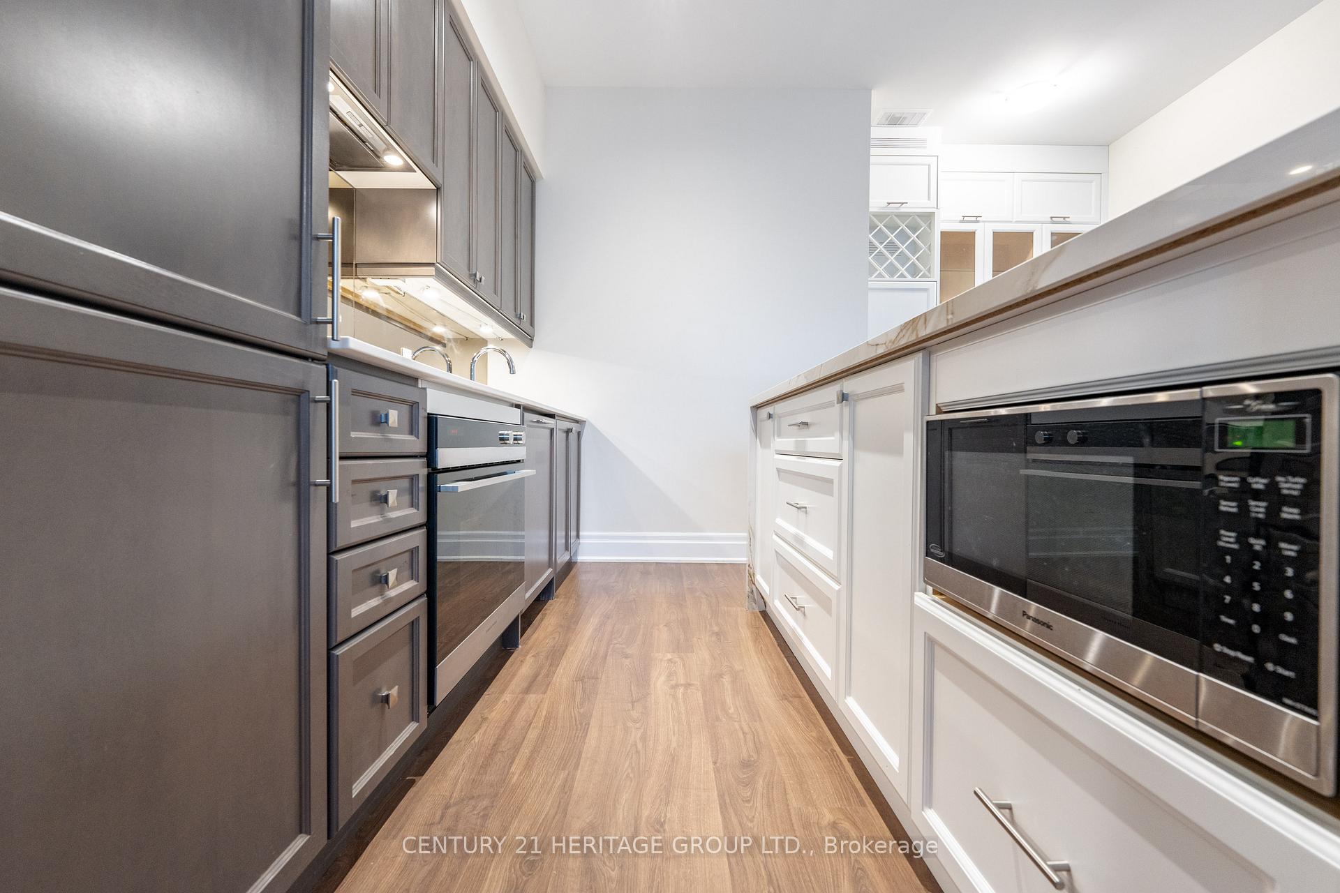 Photo 18 of Unit PH02, 9075 Jane Street, Vaughan, Concord — HOMEH