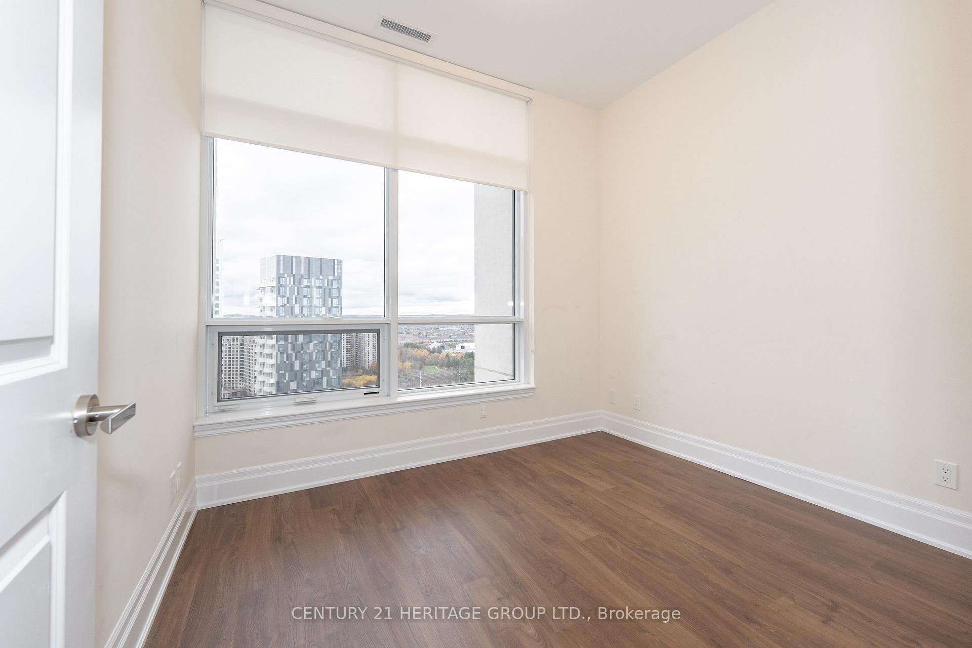 Photo 29 of Unit PH02, 9075 Jane Street, Vaughan, Concord — HOMEH