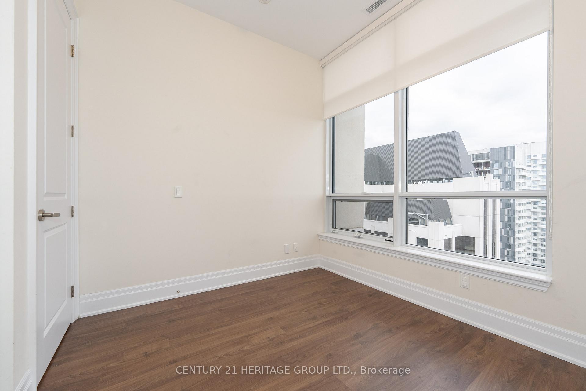 Photo 30 of Unit PH02, 9075 Jane Street, Vaughan, Concord — HOMEH