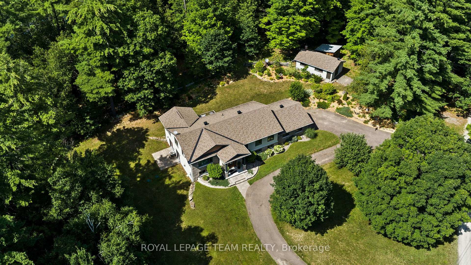 Photo 45 of 5 Peggs Lane, McNab/Braeside, Mcnab/Braeside Twps — HOMEH