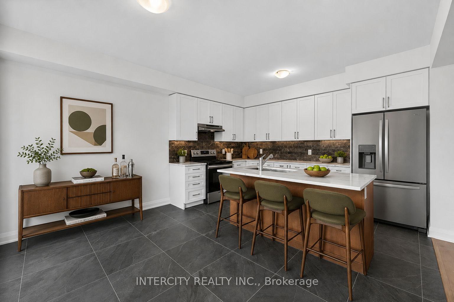 Photo 10 of 16 Legacy Circle, Wasaga Beach — HOMEH