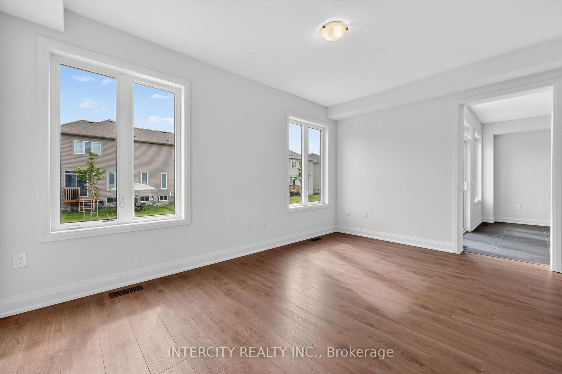 Photo 26 of 16 Legacy Circle, Wasaga Beach — HOMEH