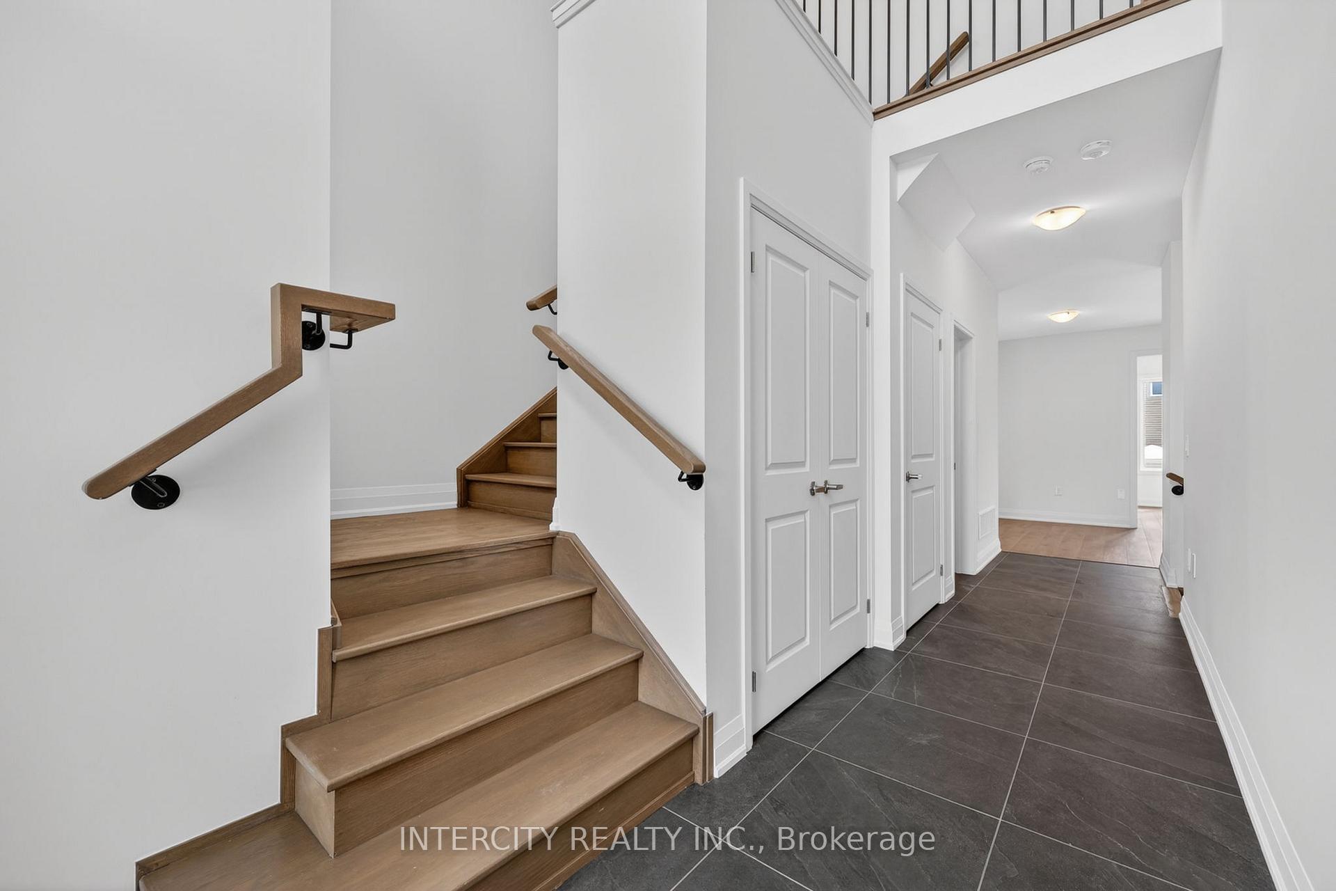 Photo 28 of 16 Legacy Circle, Wasaga Beach — HOMEH