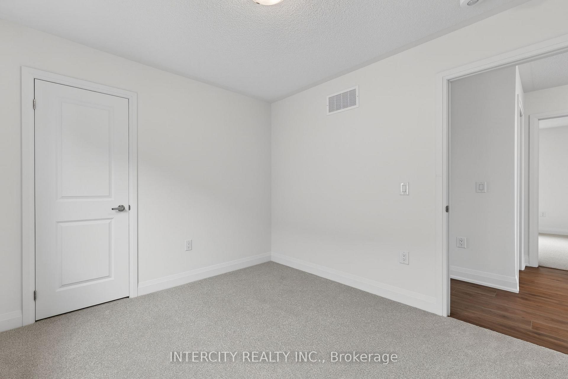 Photo 42 of 16 Legacy Circle, Wasaga Beach — HOMEH