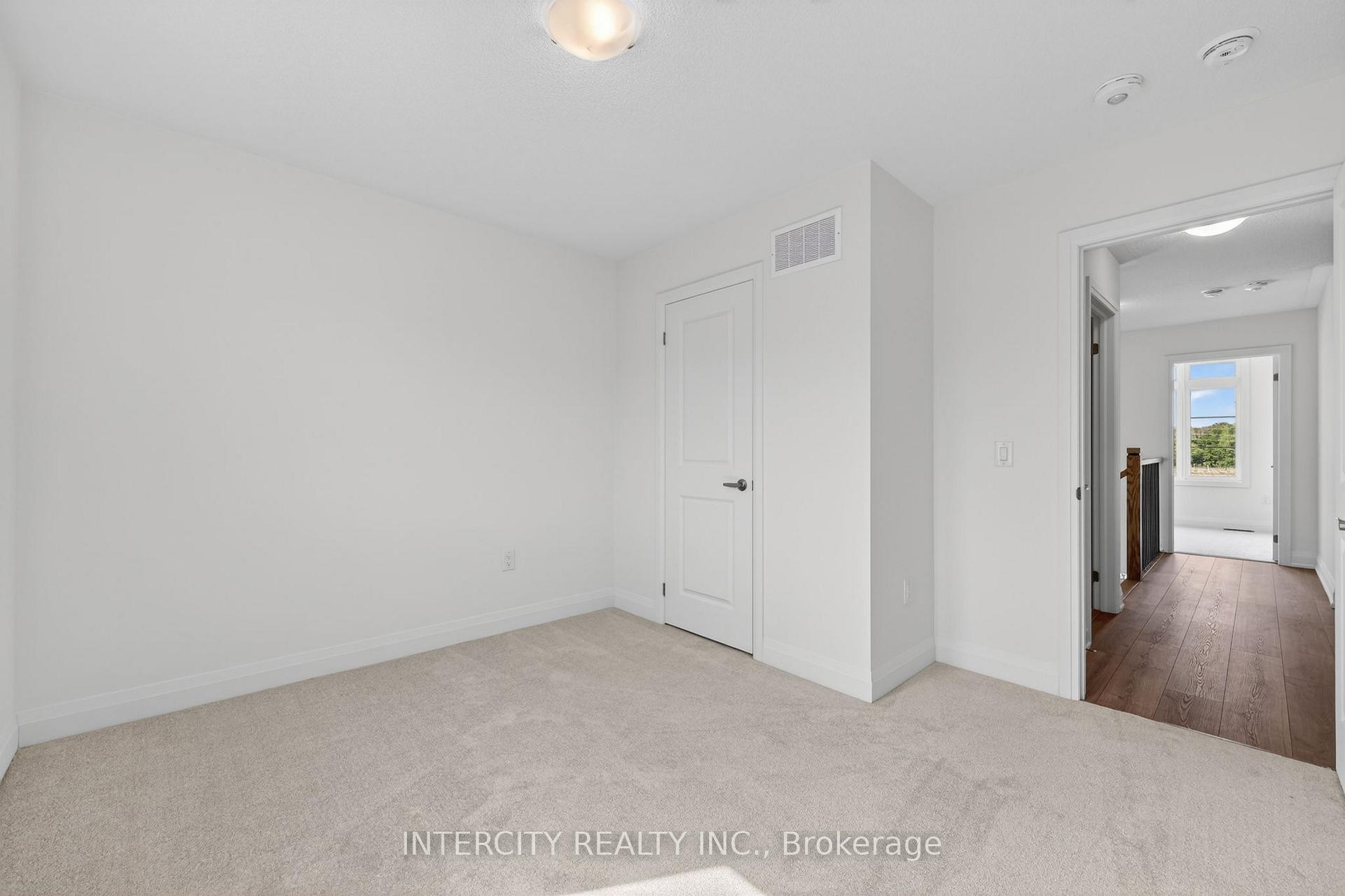 Photo 35 of 18 Legacy Circle, Wasaga Beach — HOMEH