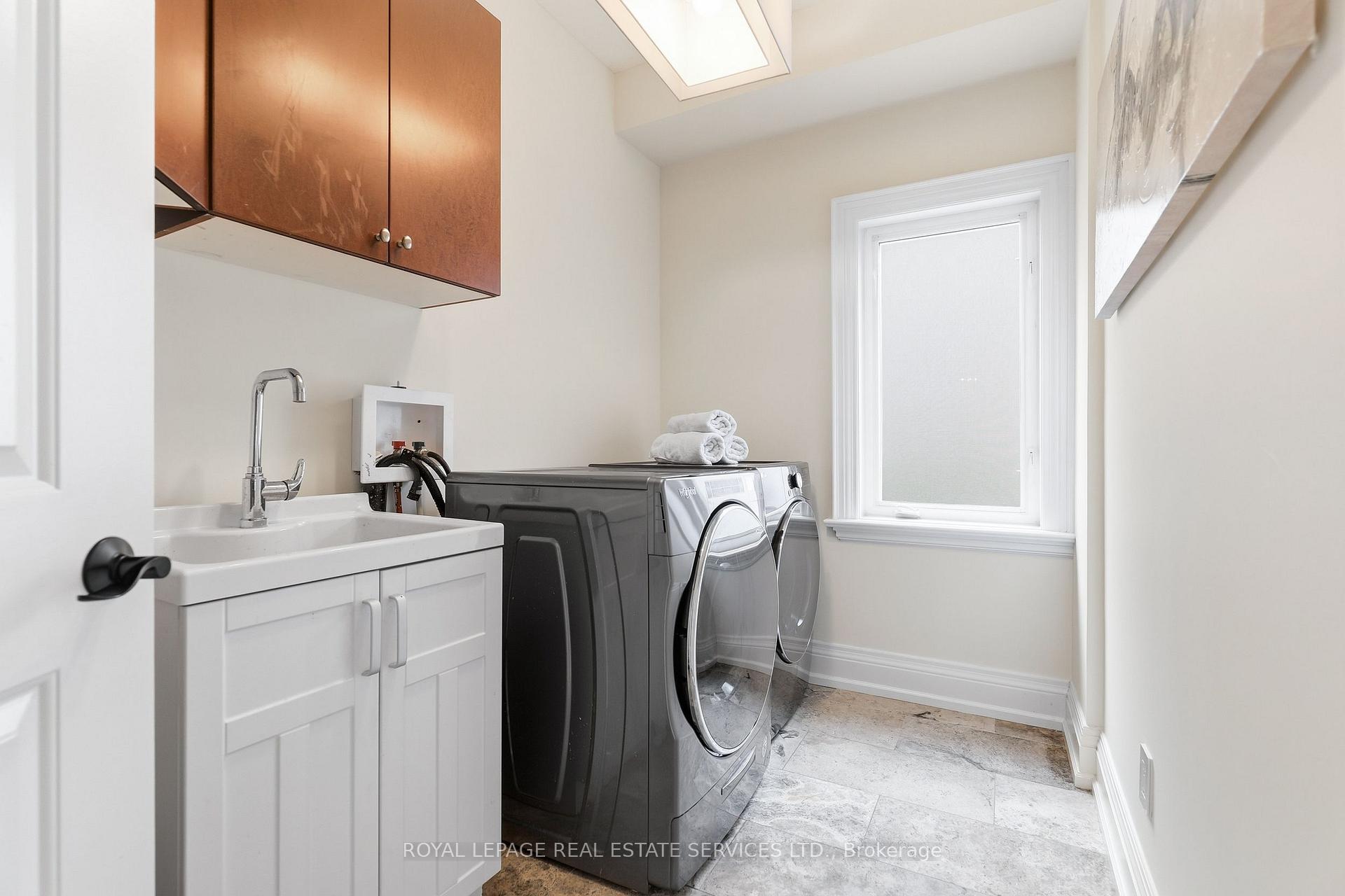 Photo 17 of 2149 Alderbrook Drive, Oakville, Westmount — HOMEH