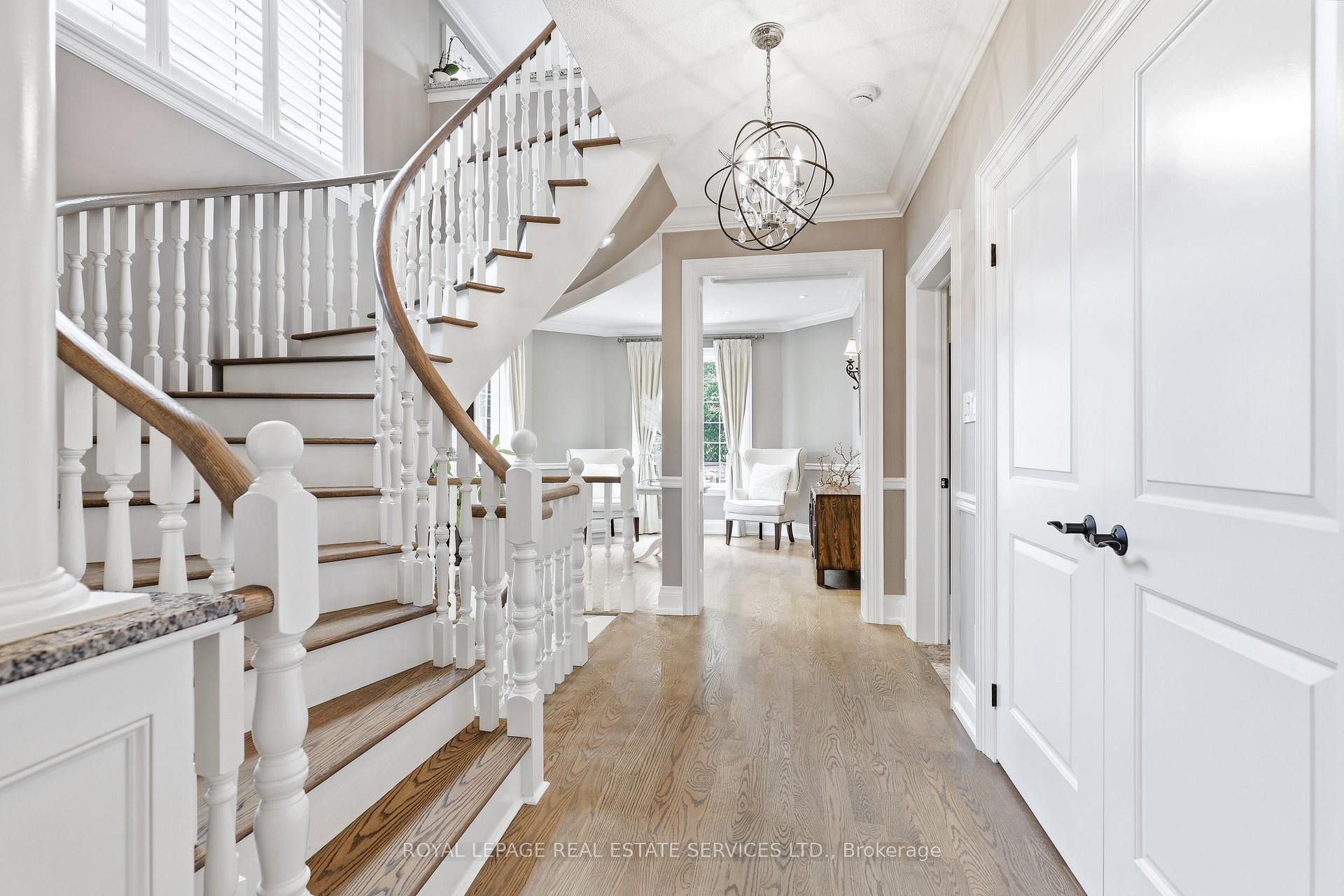 Photo 19 of 2149 Alderbrook Drive, Oakville, Westmount — HOMEH