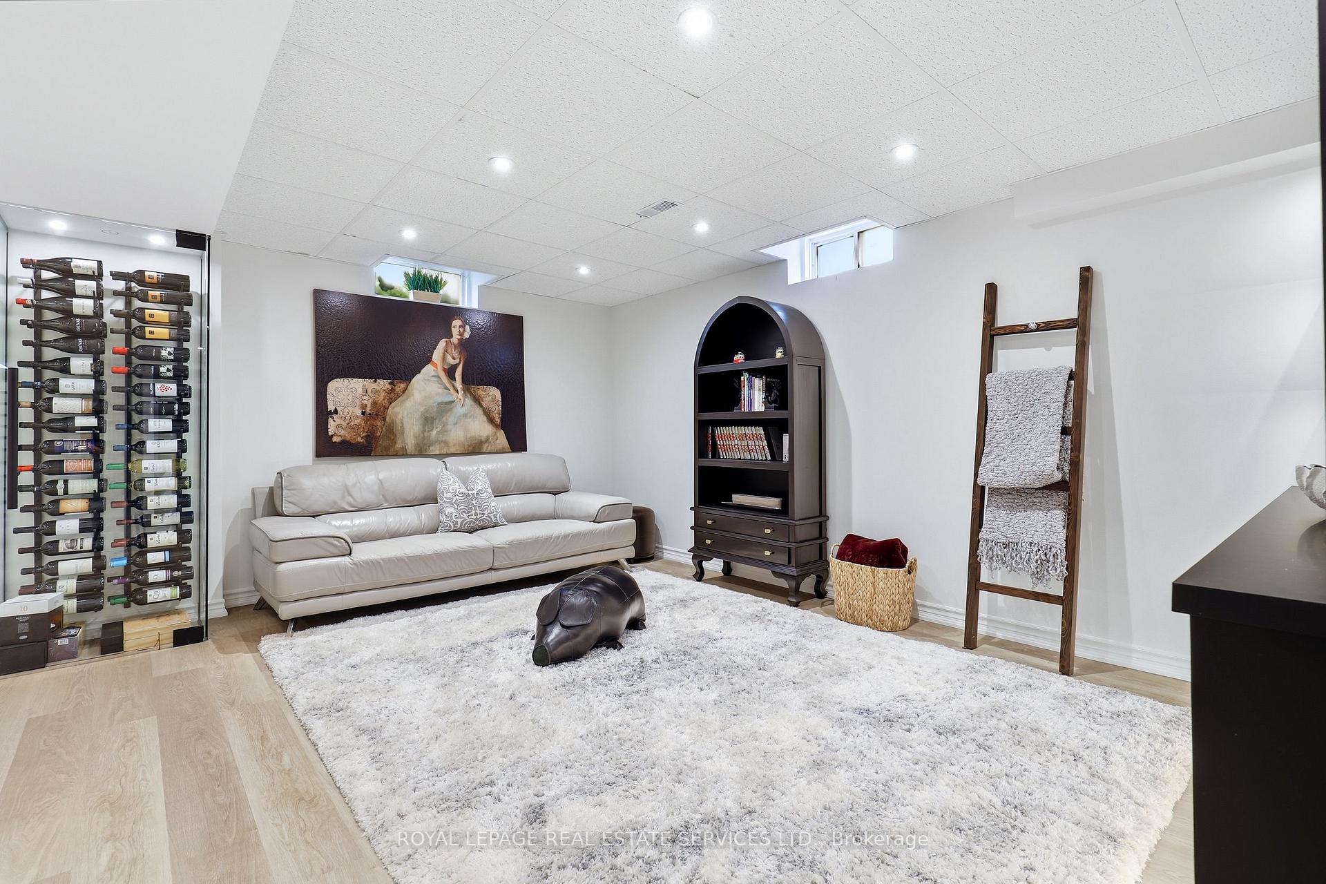 Photo 39 of 2149 Alderbrook Drive, Oakville, Westmount — HOMEH