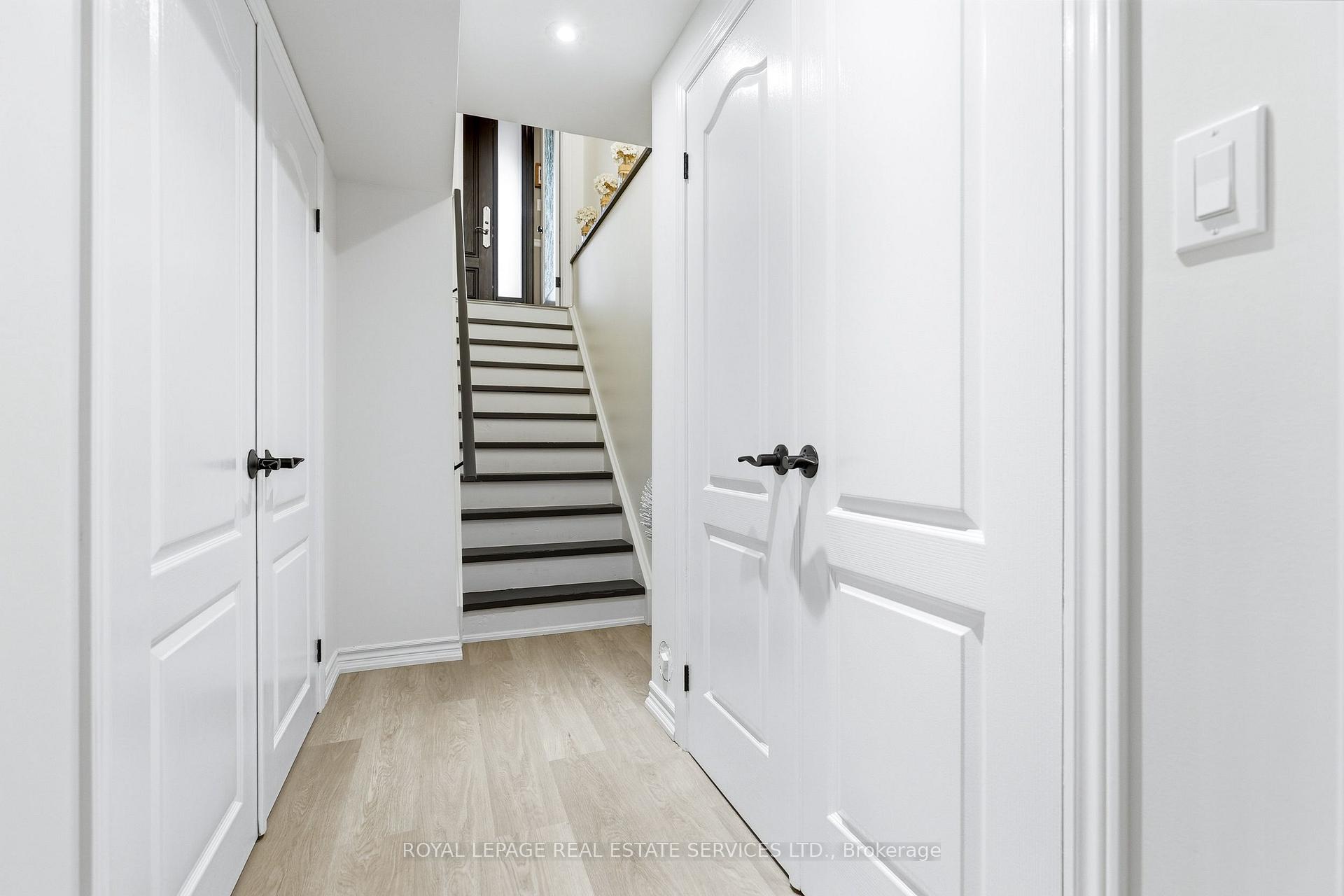 Photo 42 of 2149 Alderbrook Drive, Oakville, Westmount — HOMEH
