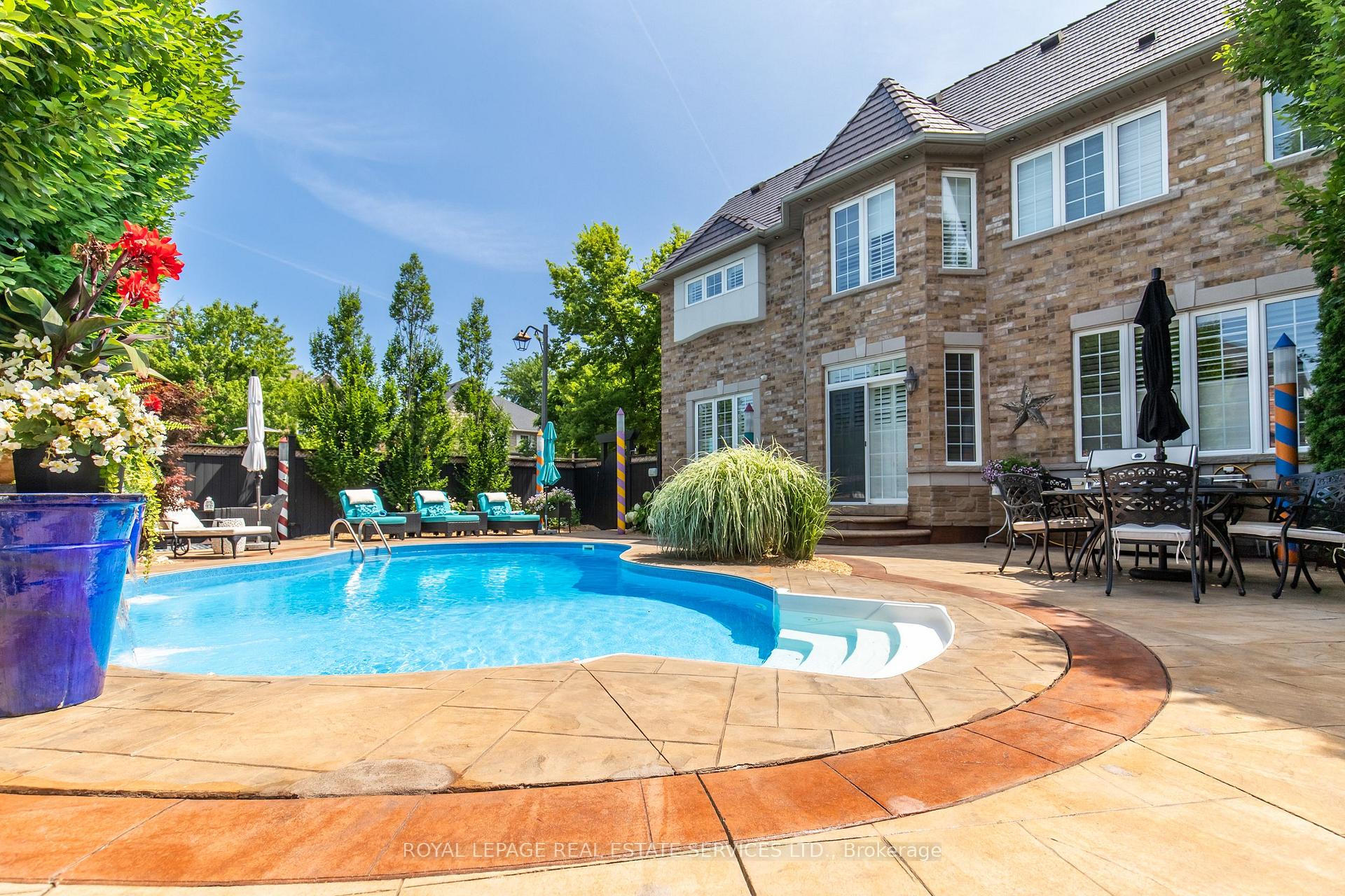 Photo 46 of 2149 Alderbrook Drive, Oakville, Westmount — HOMEH