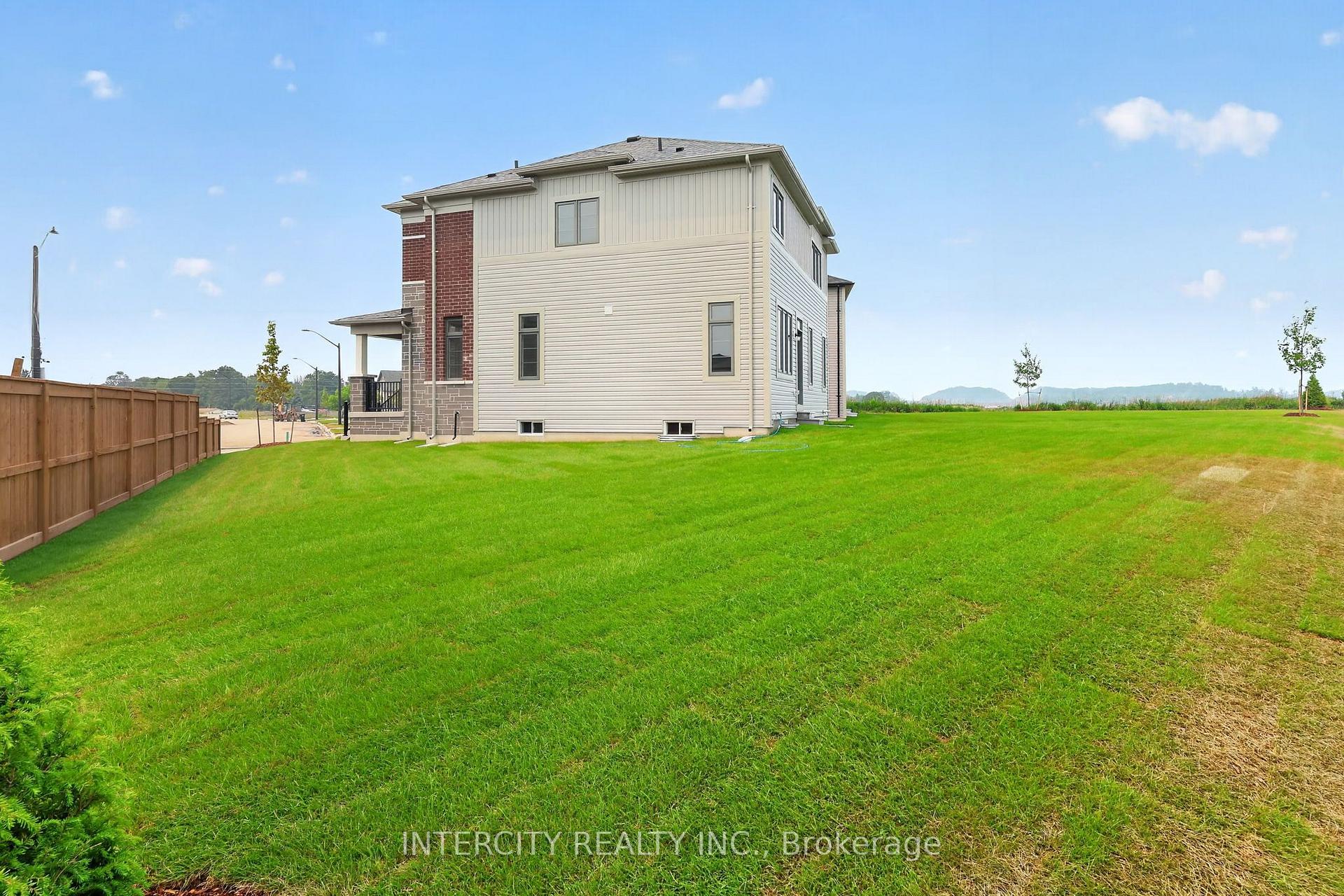 Photo 45 of 24 Legacy Circle, Wasaga Beach — HOMEH