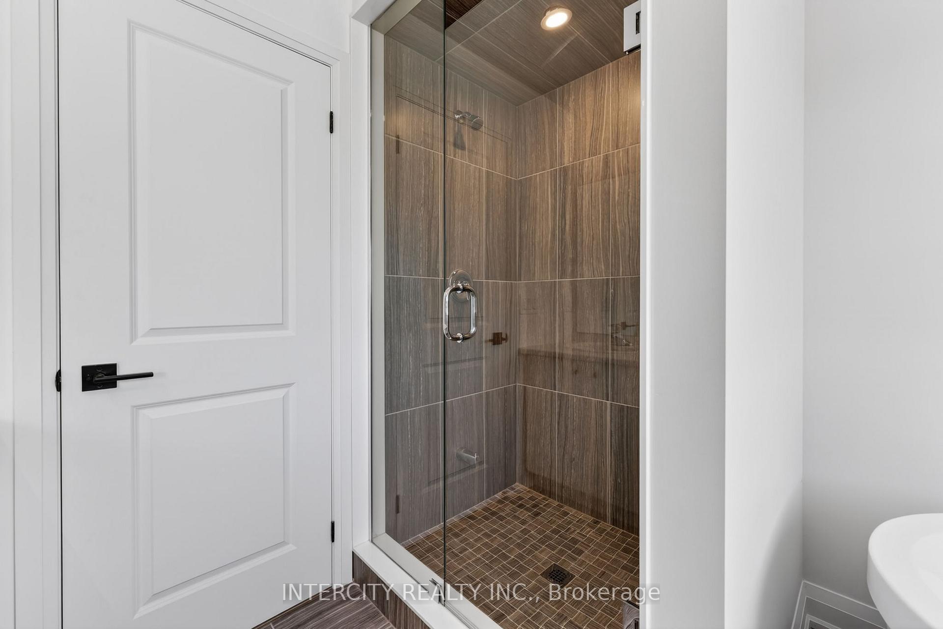 Photo 27 of 22 Legacy Circle, Wasaga Beach — HOMEH