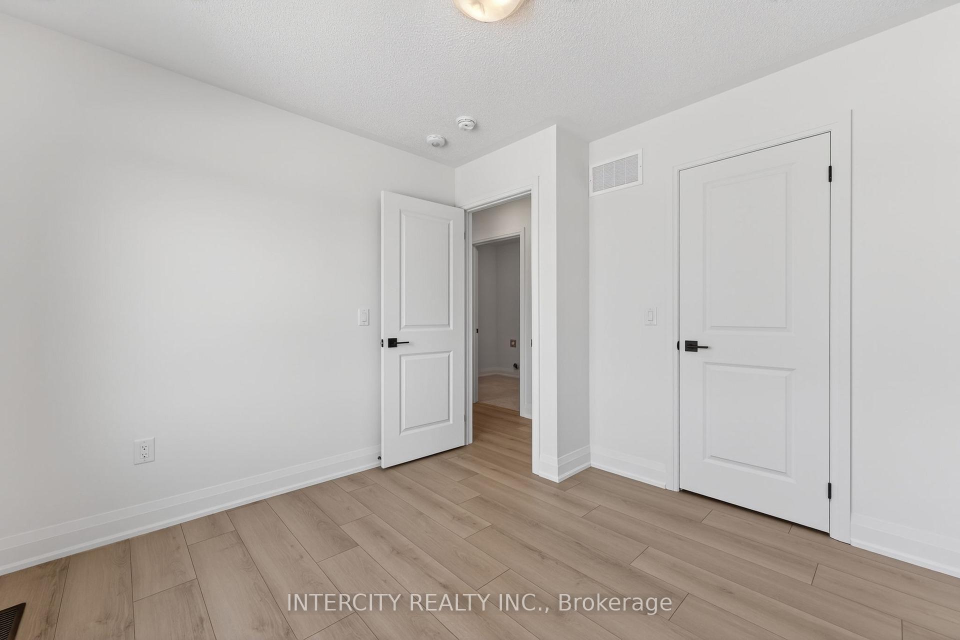 Photo 31 of 22 Legacy Circle, Wasaga Beach — HOMEH