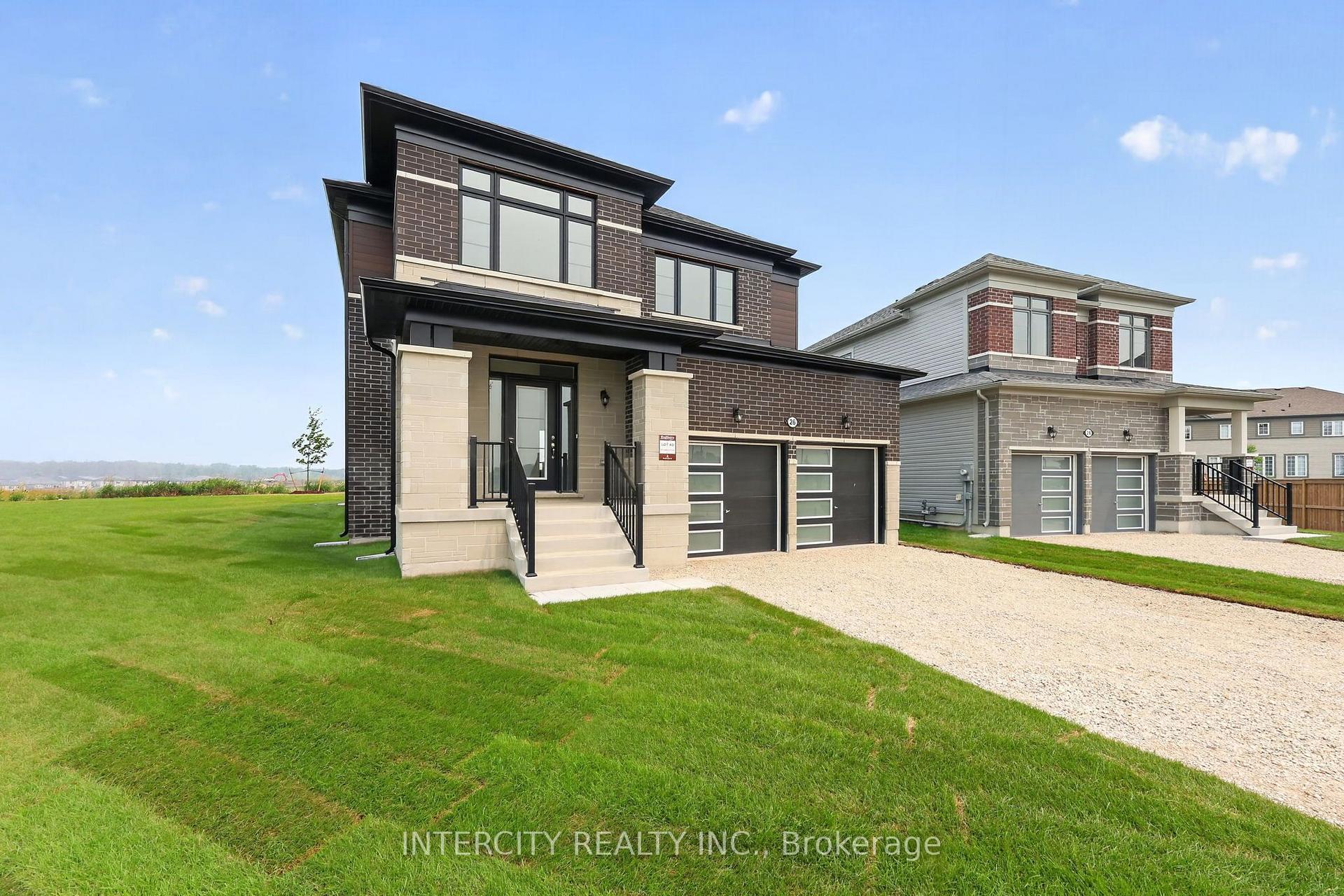 Photo 4 of 26 Legacy Circle, Wasaga Beach — HOMEH