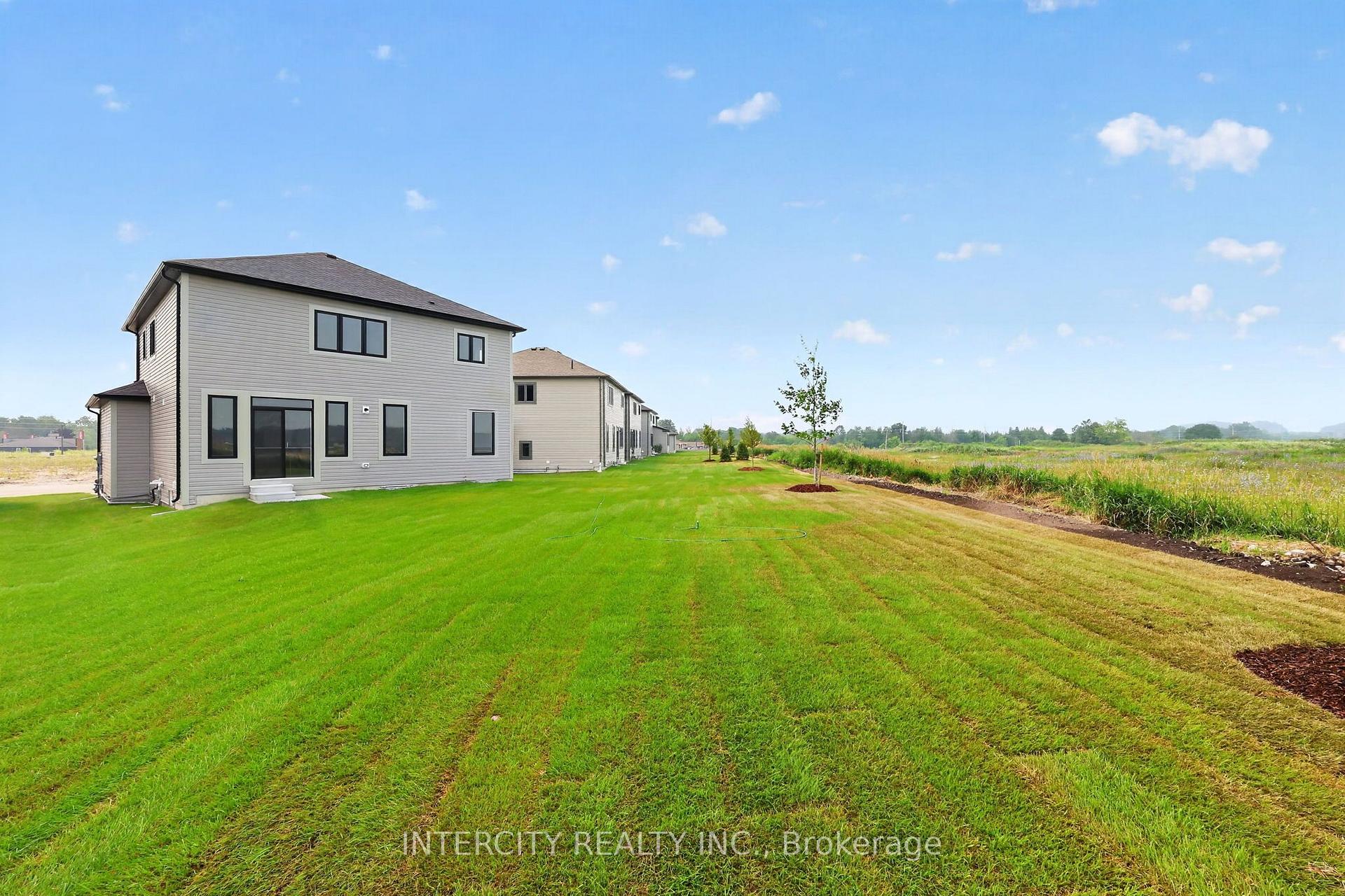 Photo 41 of 26 Legacy Circle, Wasaga Beach — HOMEH