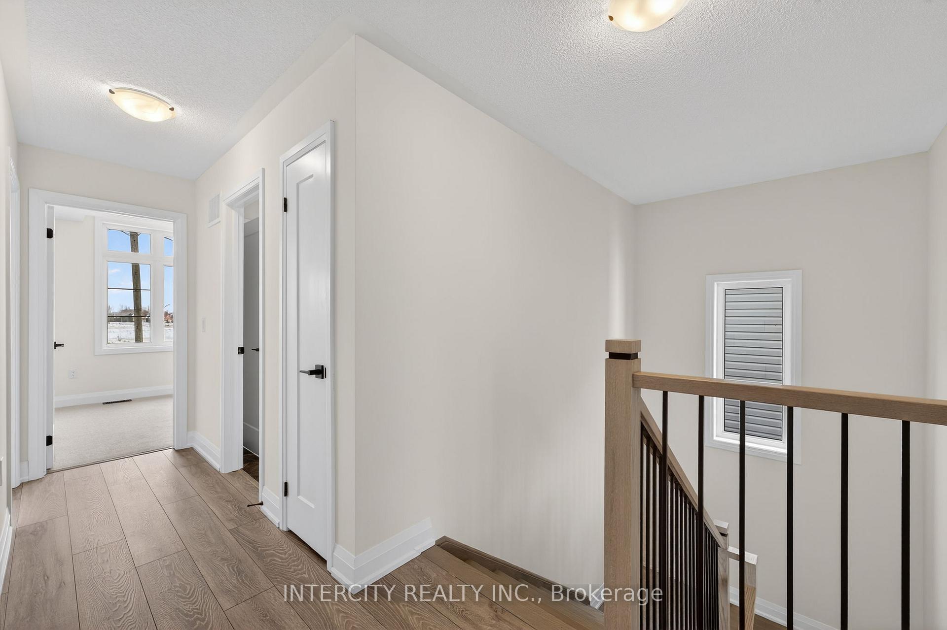 Photo 31 of 30 Legacy Circle, Wasaga Beach — HOMEH