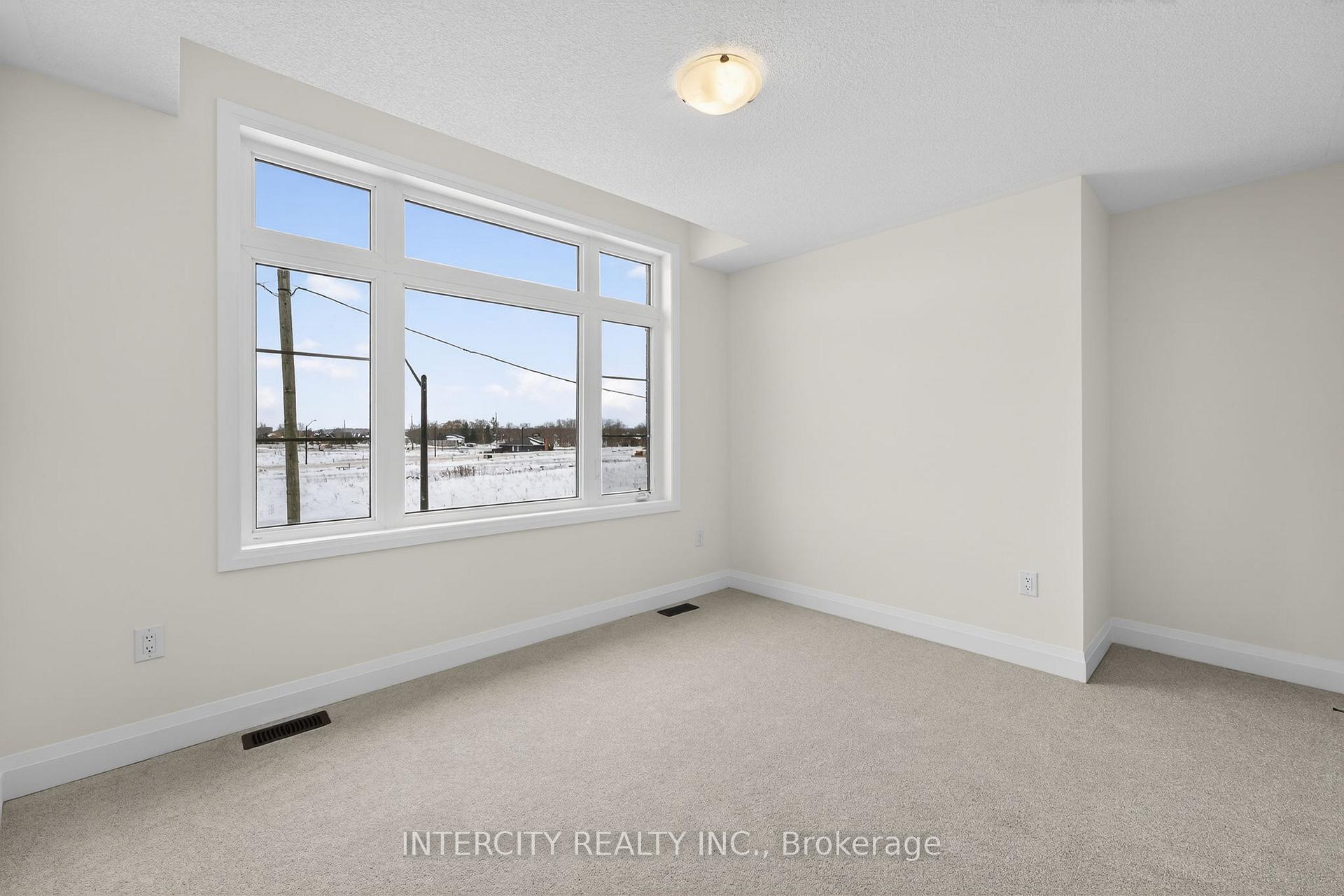 Photo 46 of 30 Legacy Circle, Wasaga Beach — HOMEH