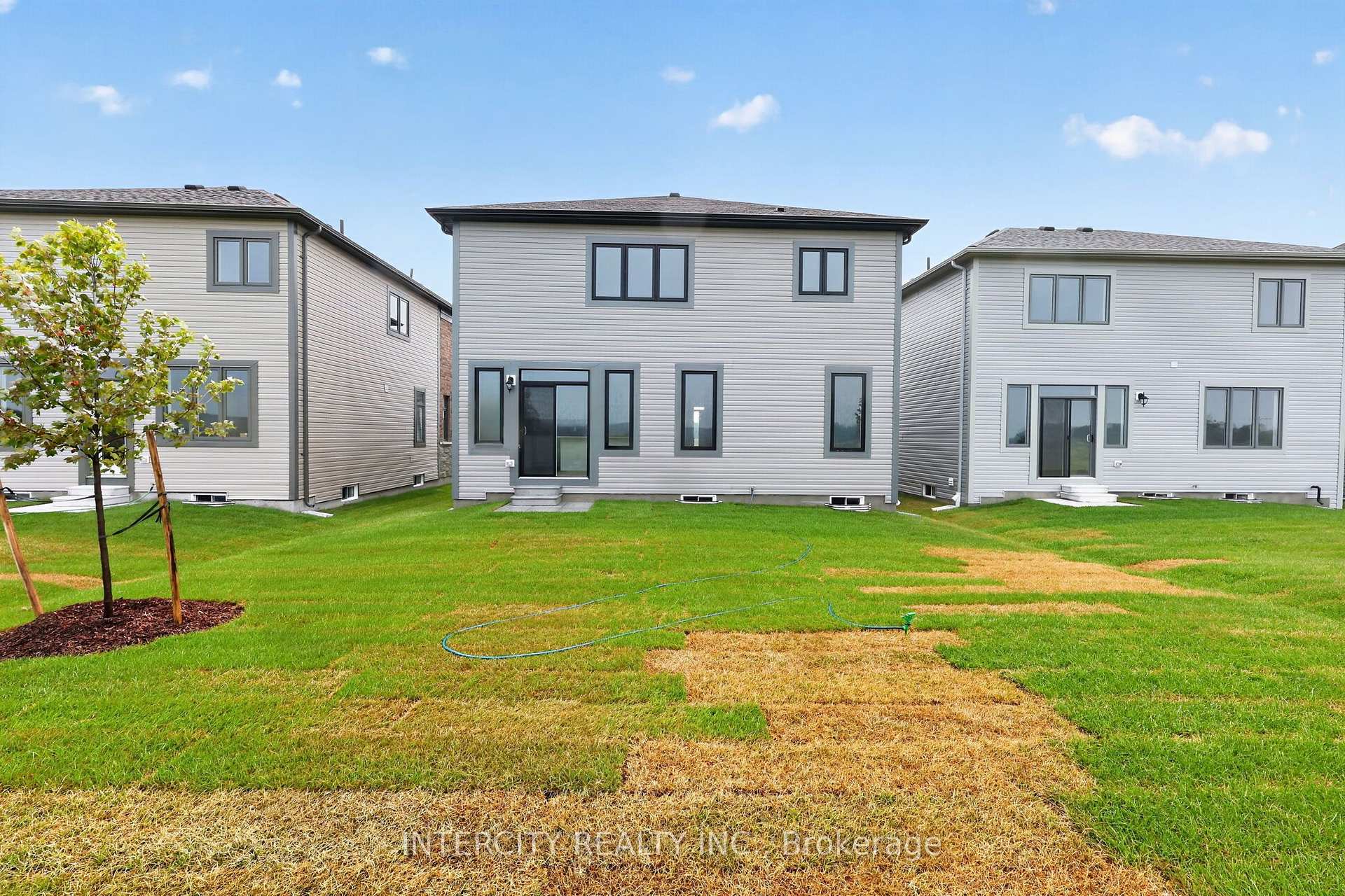 Photo 49 of 30 Legacy Circle, Wasaga Beach — HOMEH