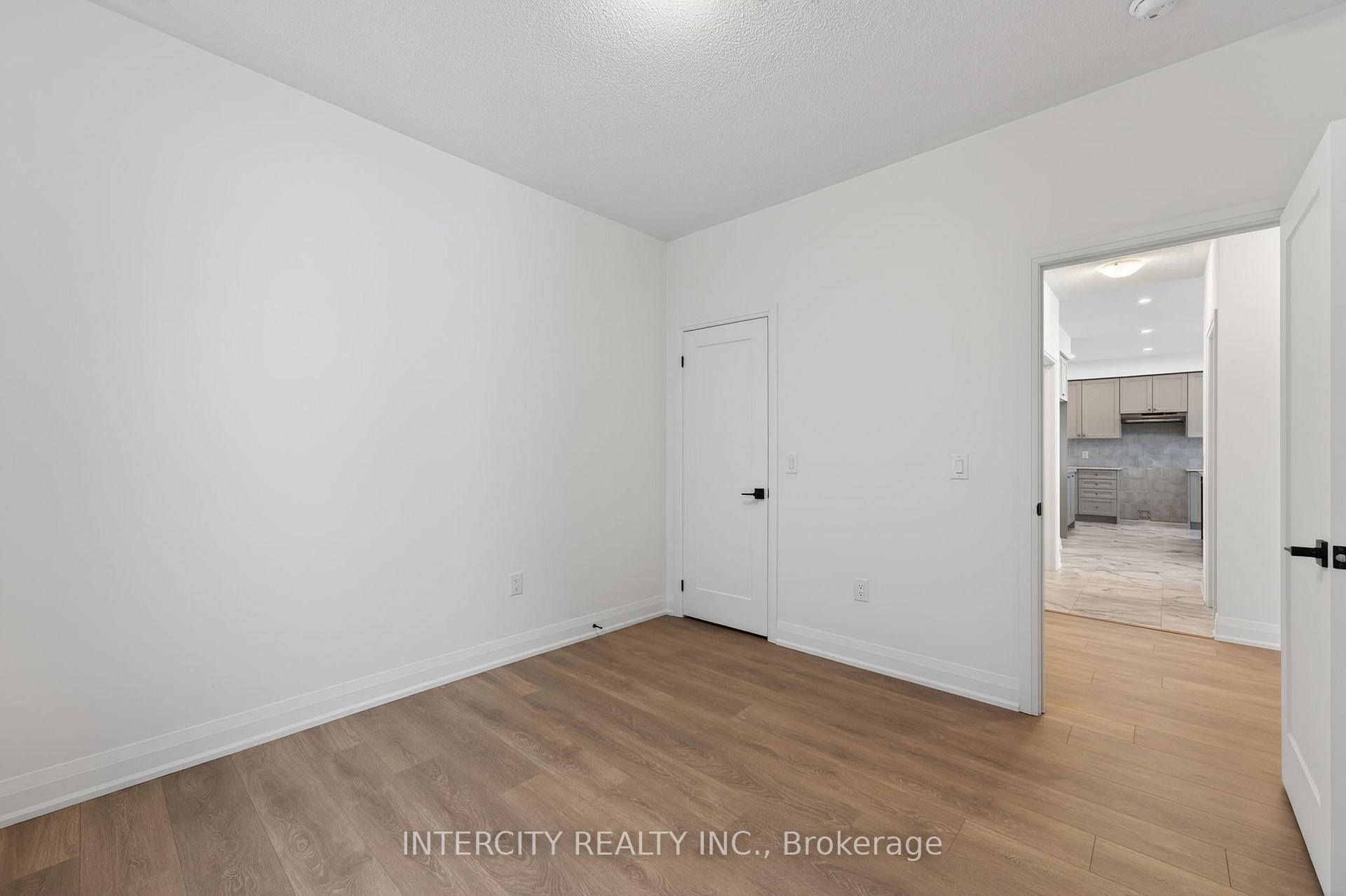 Photo 34 of 38 Legacy Circle, Wasaga Beach — HOMEH
