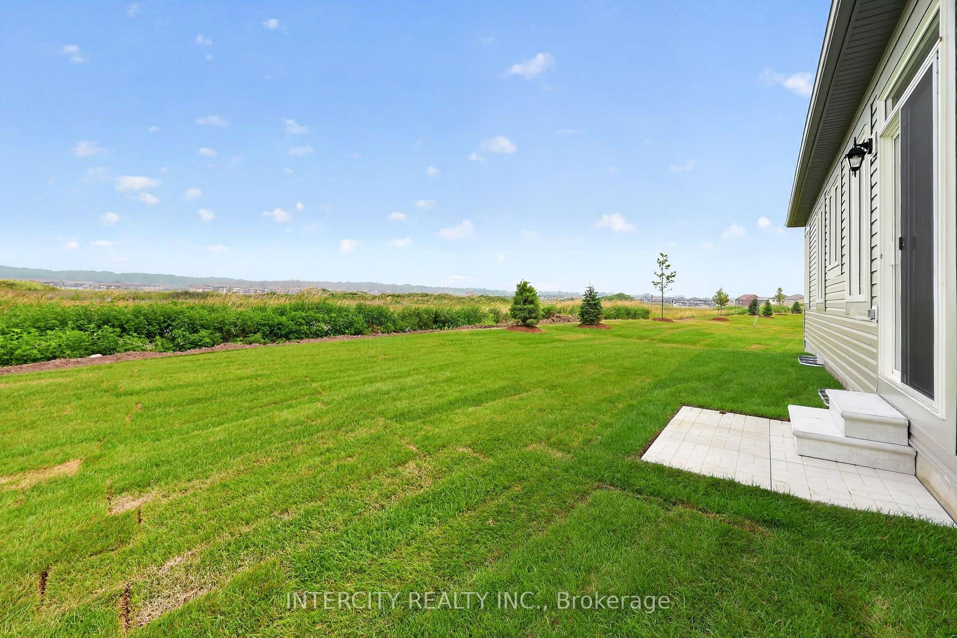 Photo 46 of 38 Legacy Circle, Wasaga Beach — HOMEH