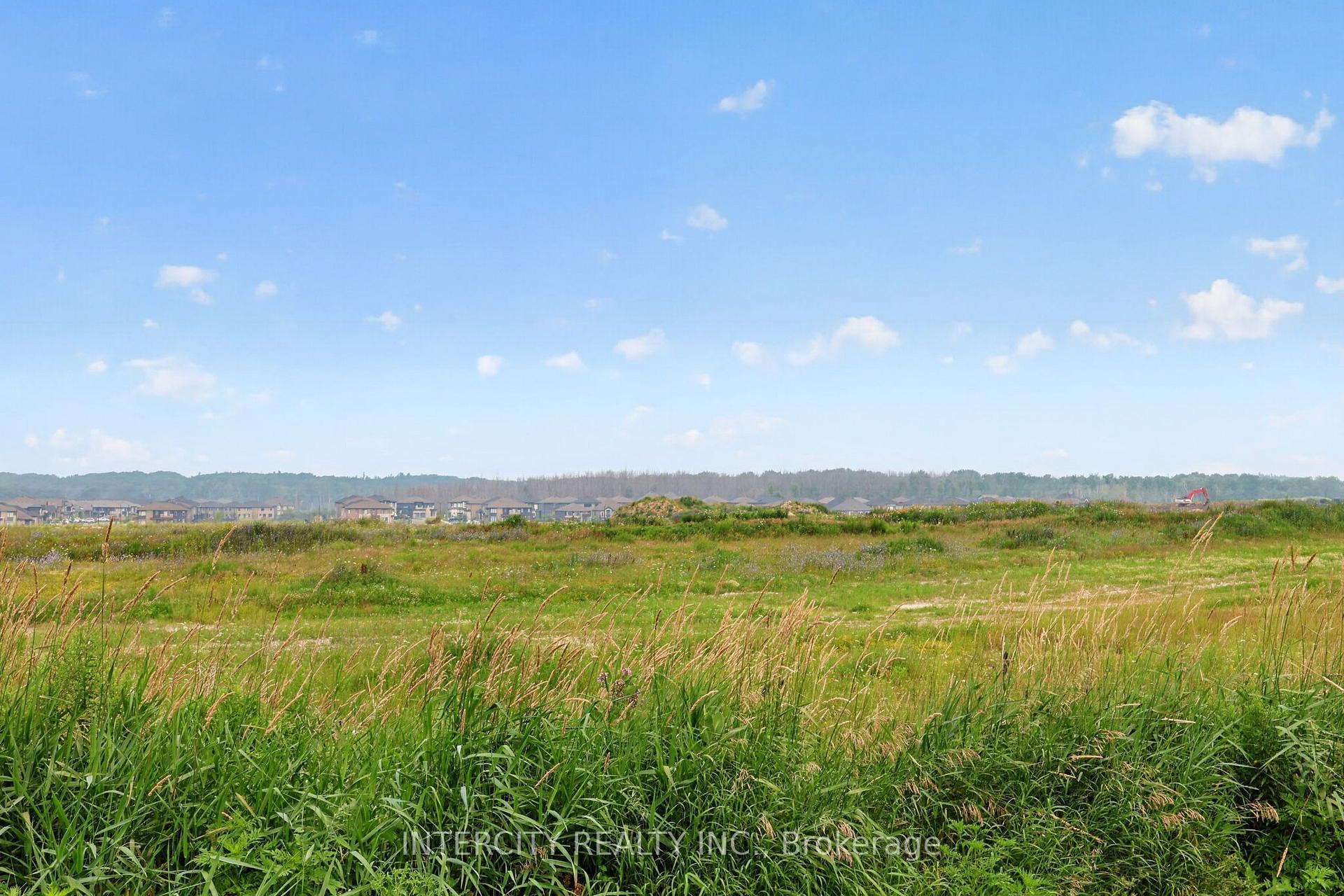 Photo 50 of 38 Legacy Circle, Wasaga Beach — HOMEH