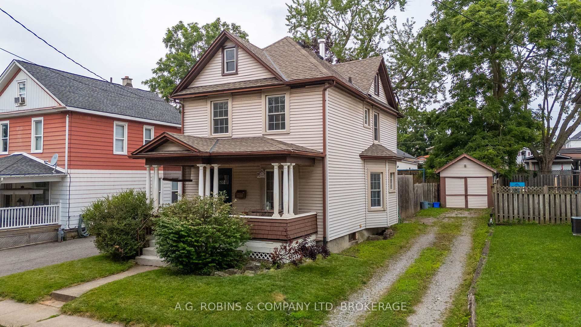 Photo of 6345 Barker Street