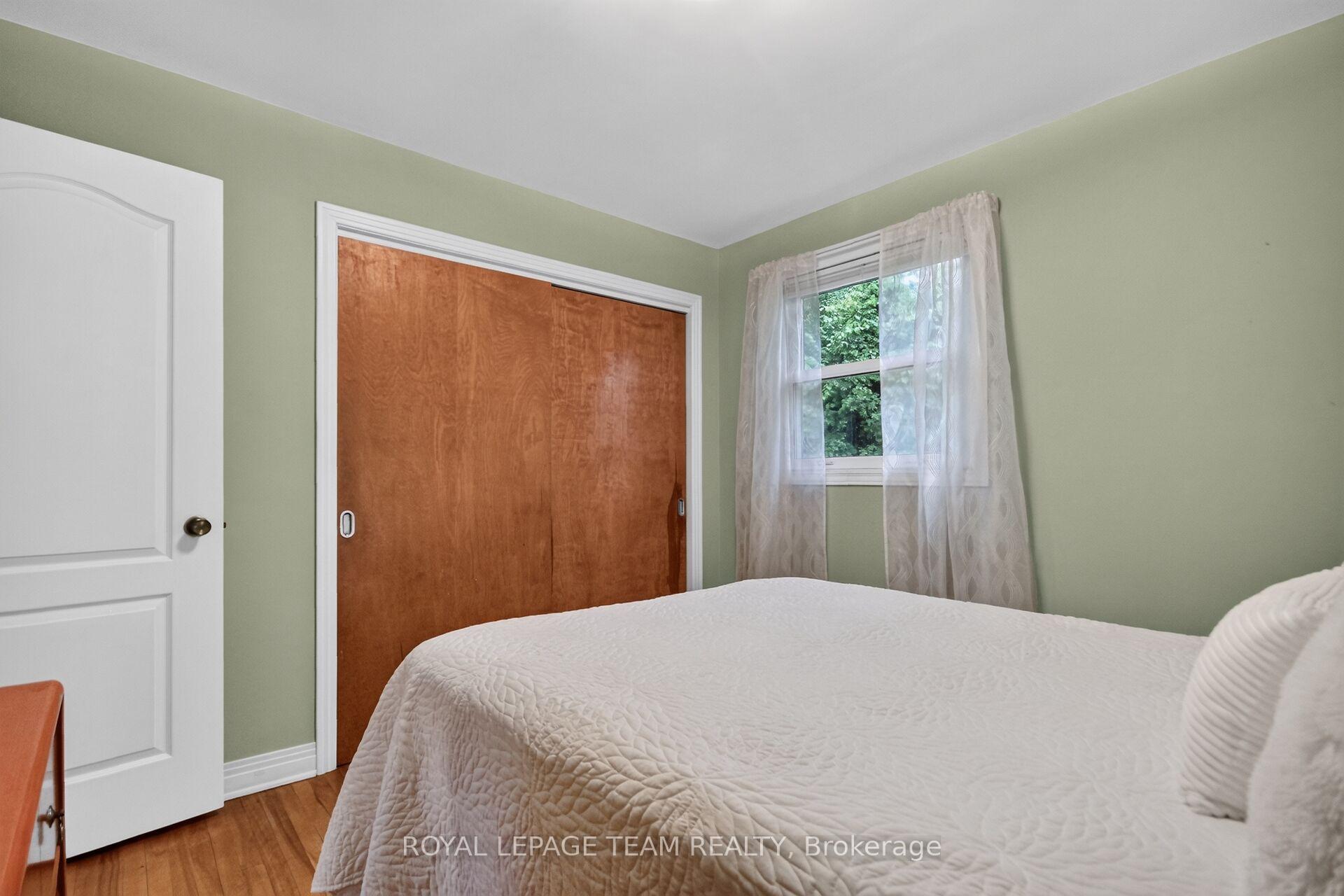 Photo 39 of 1003 St. Peter Street, Ottawa, Cumberland Village — HOMEH
