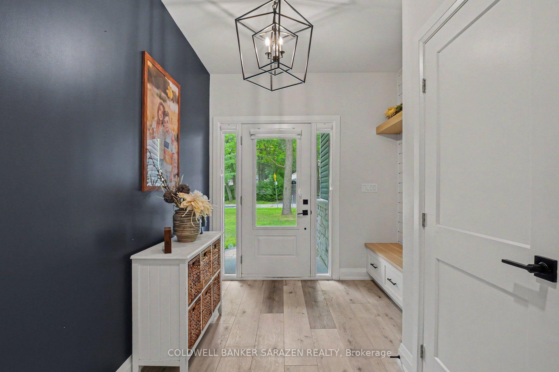 Photo 3 of 1046 Bayview Drive W, Ottawa, Constance Bay — HOMEH